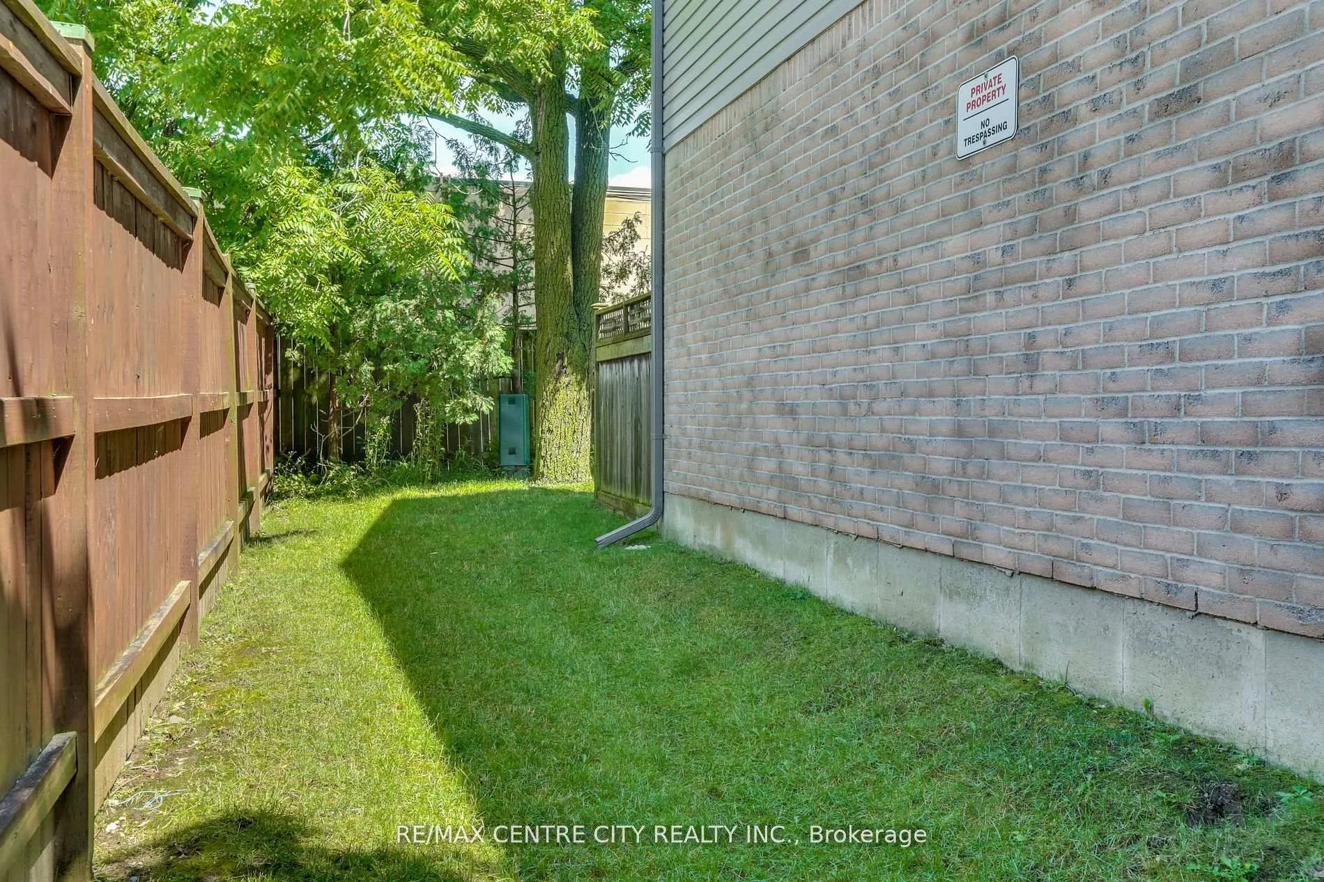Photo 31 of Unit 37, 1294 Byron Baseline Road, London, South K — HOMEH