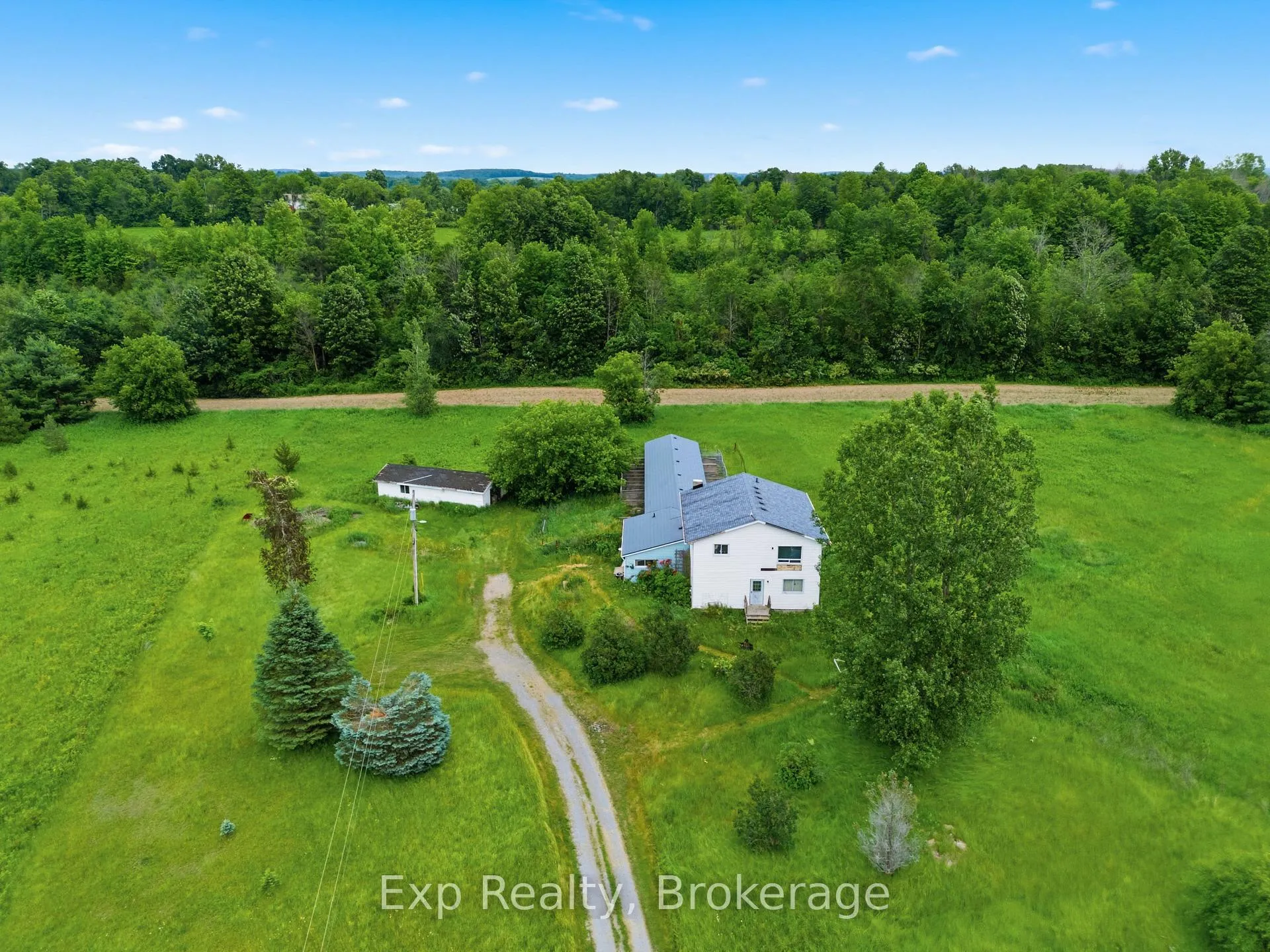 Photo 4 of 700 Old Madoc Road, Belleville, Thurlow Ward — HOMEH