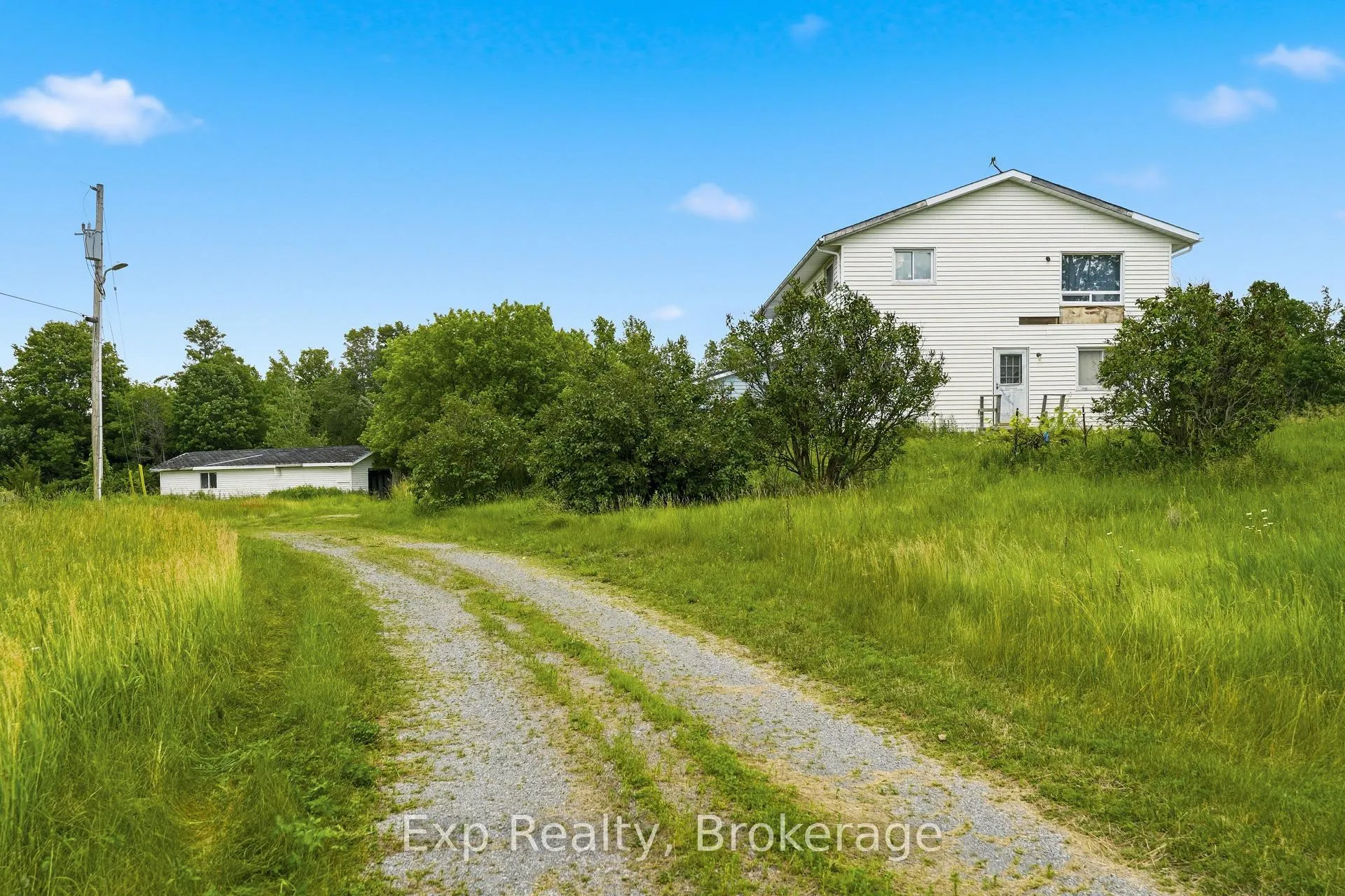 Photo 10 of 700 Old Madoc Road, Belleville, Thurlow Ward — HOMEH