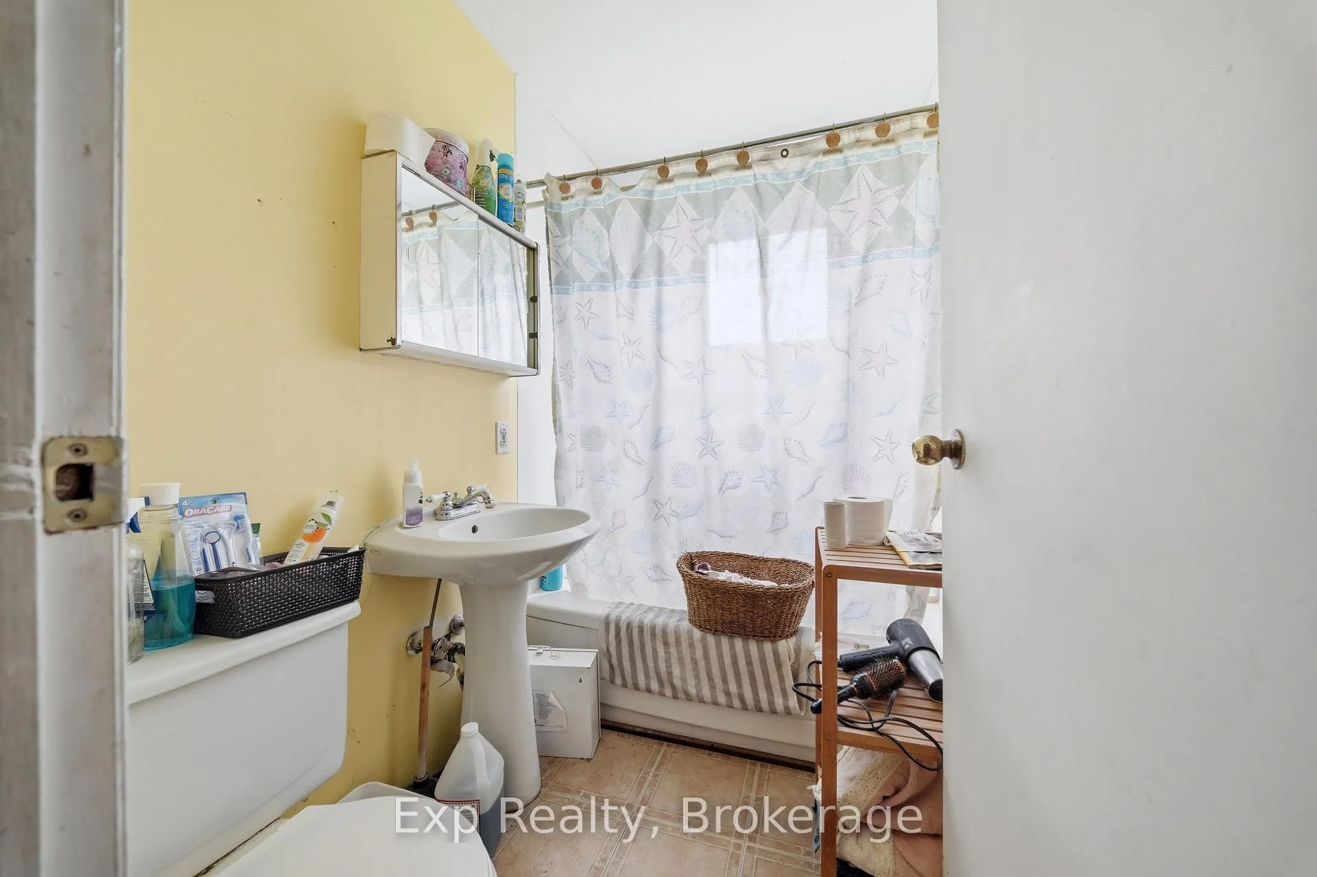 Photo 19 of 700 Old Madoc Road, Belleville, Thurlow Ward — HOMEH