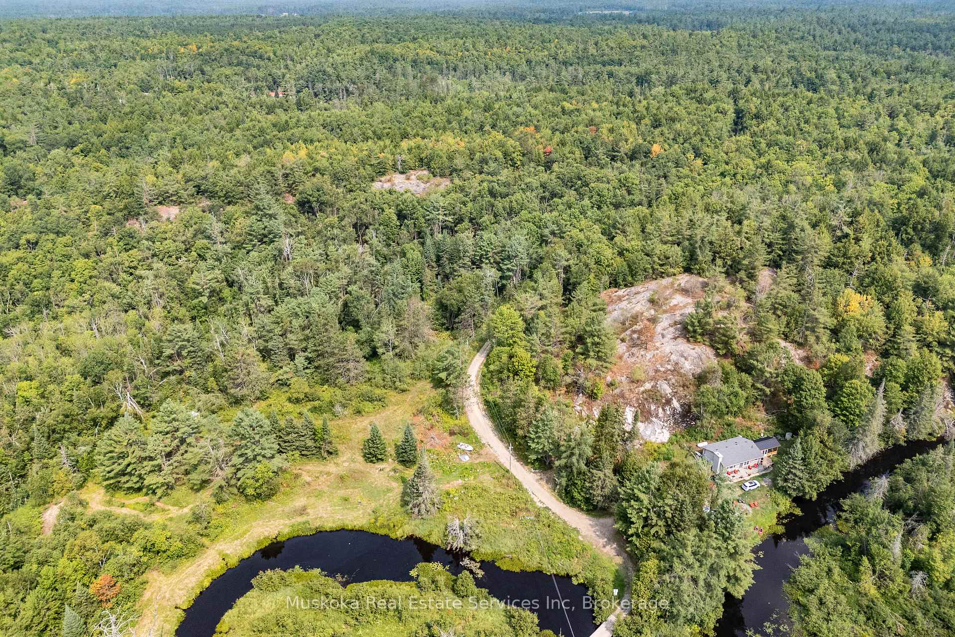 Photo 10 of 1073 Fire Route A1 Drive, Gravenhurst, Ryde — HOMEH