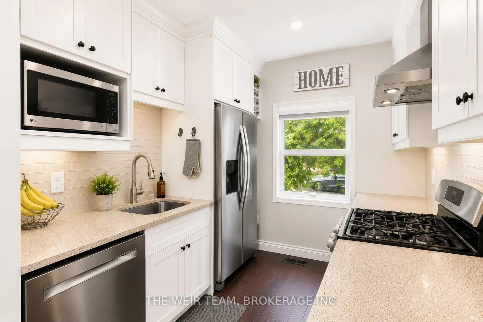 Photo 4 of 42 Torbrick Road, Toronto, Greenwood-Coxwell — HOMEH