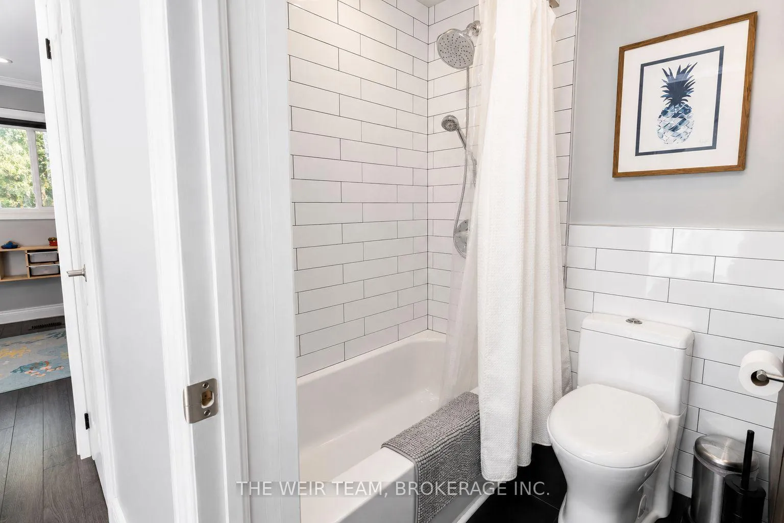 Photo 13 of 42 Torbrick Road, Toronto, Greenwood-Coxwell — HOMEH
