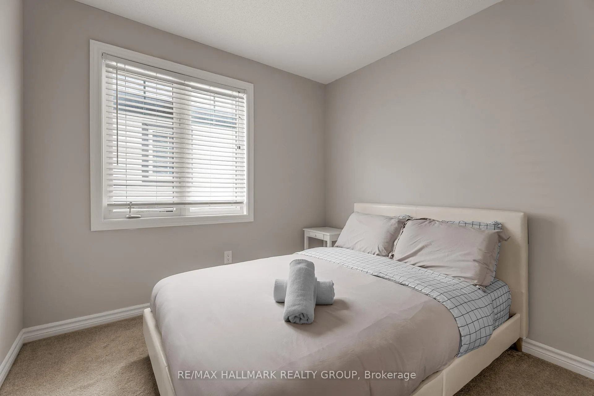 Photo 31 of 404 Rosingdale Street, Ottawa, Kanata - Emerald Meadows/Trailwest — HOMEH
