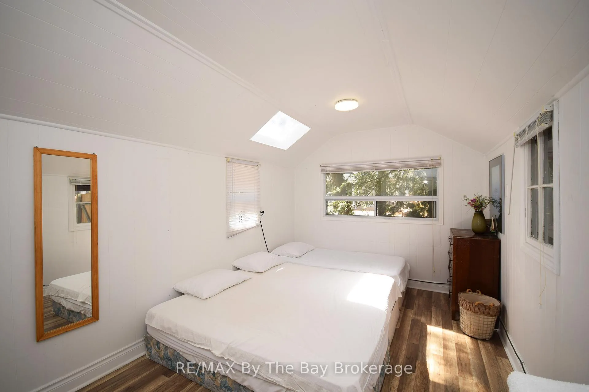 Photo 12 of 465 Bluewater Lane, Wasaga Beach — HOMEH