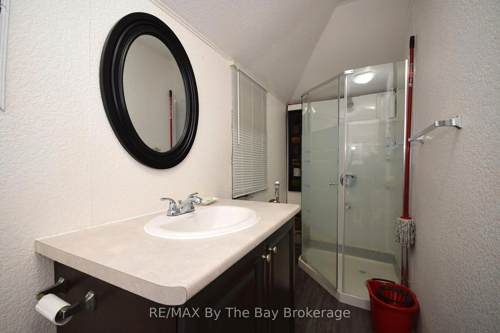 Photo 15 of 465 Bluewater Lane, Wasaga Beach — HOMEH