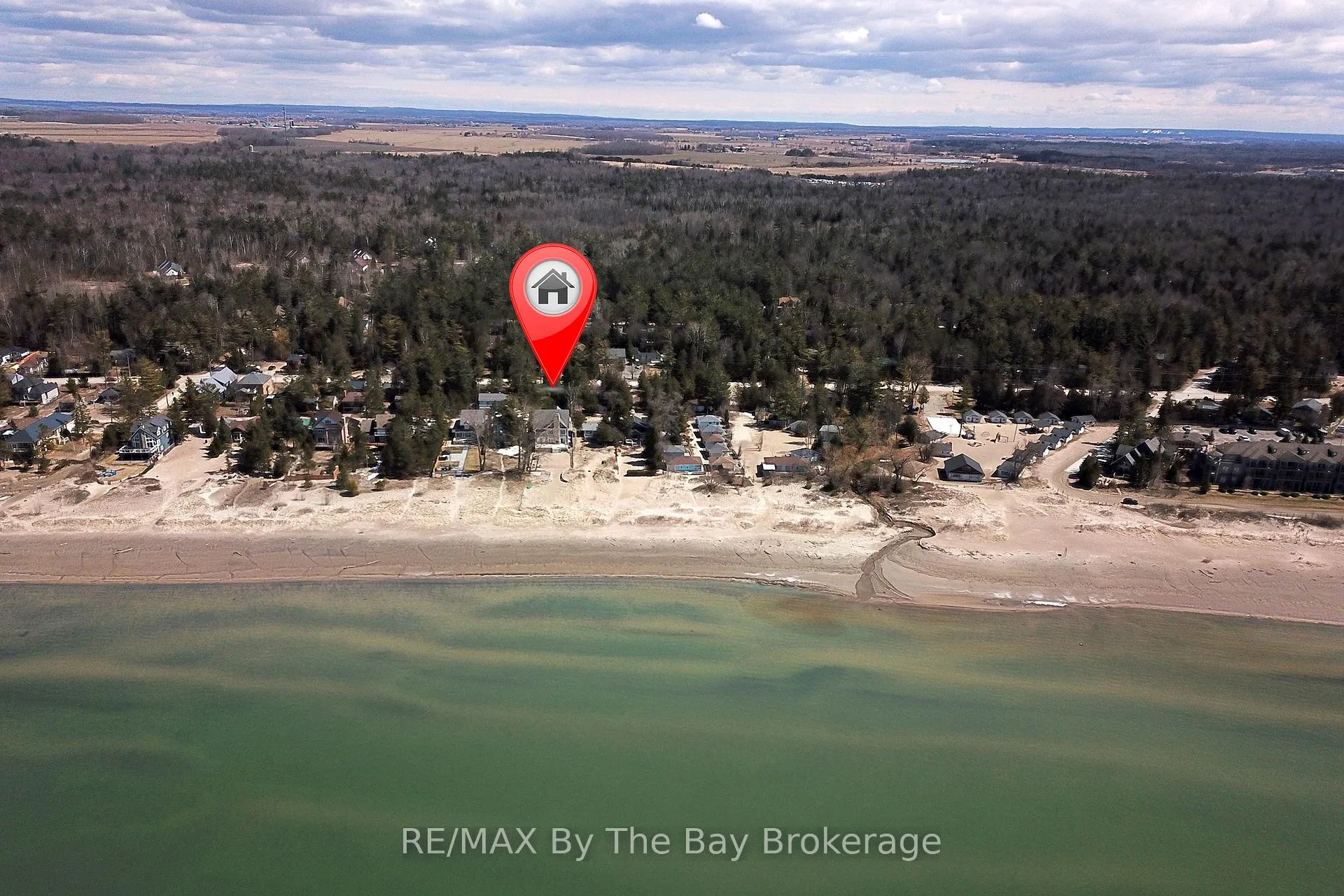 Photo 24 of 465 Bluewater Lane, Wasaga Beach — HOMEH