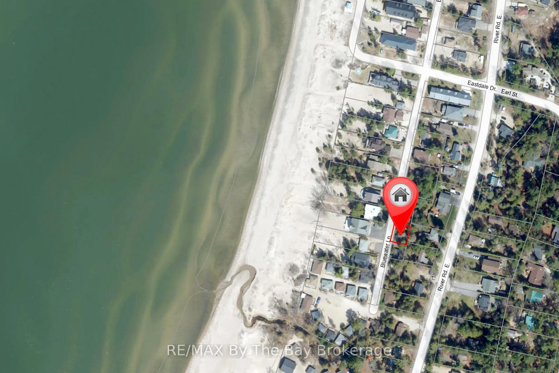 Photo 25 of 465 Bluewater Lane, Wasaga Beach — HOMEH