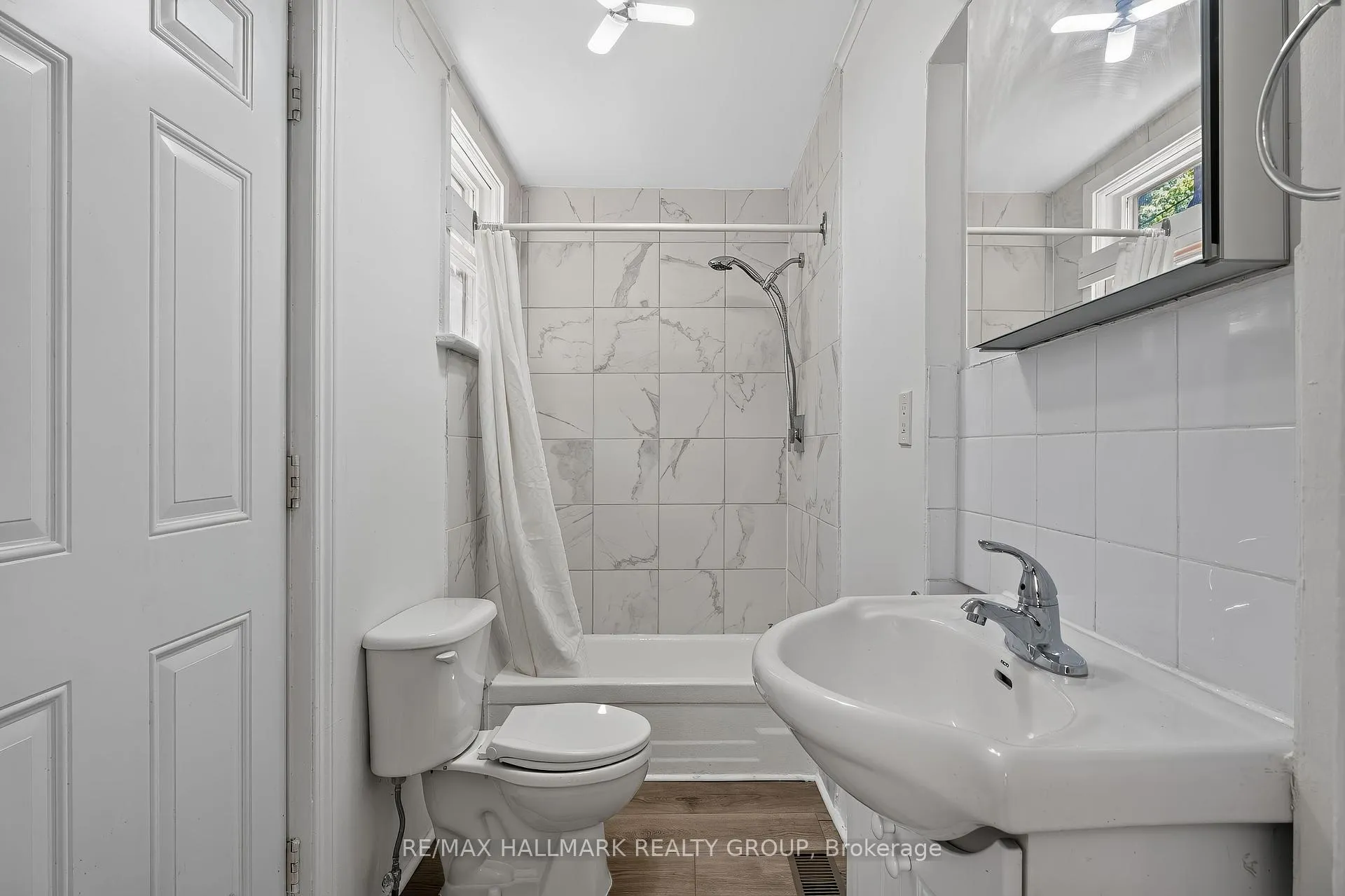Photo 13 of 174 Arthur Street, Ottawa, West Centre Town — HOMEH