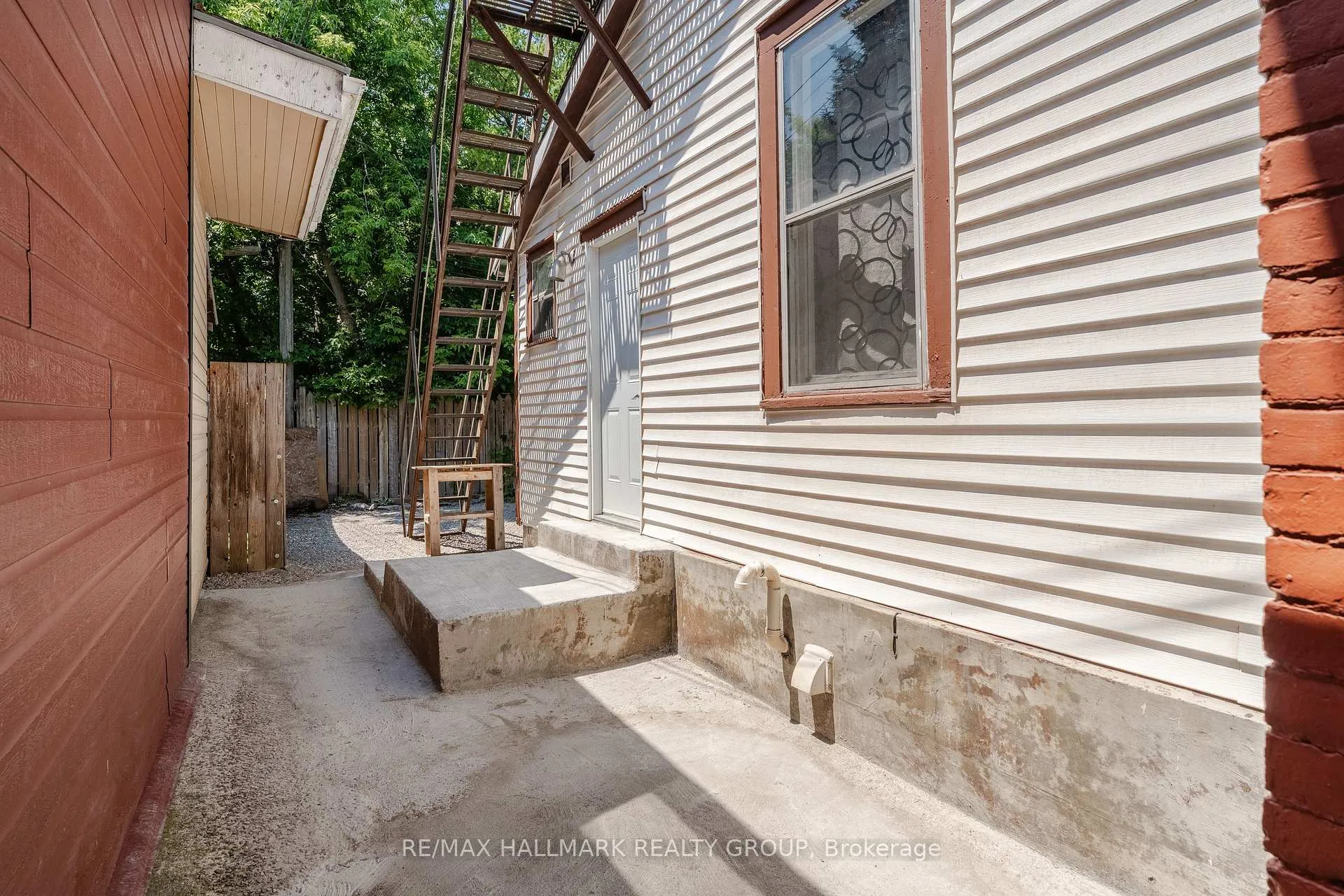 Photo 49 of 174 Arthur Street, Ottawa, West Centre Town — HOMEH