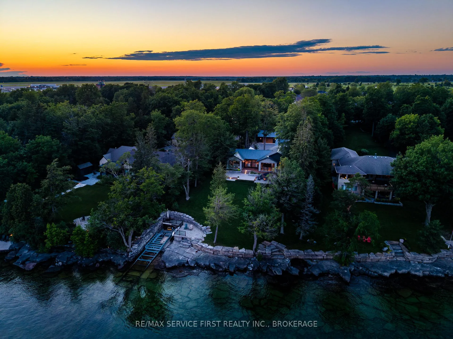 Photo 3 of 1027 Old Front Road, Kingston, City SouthWest — HOMEH