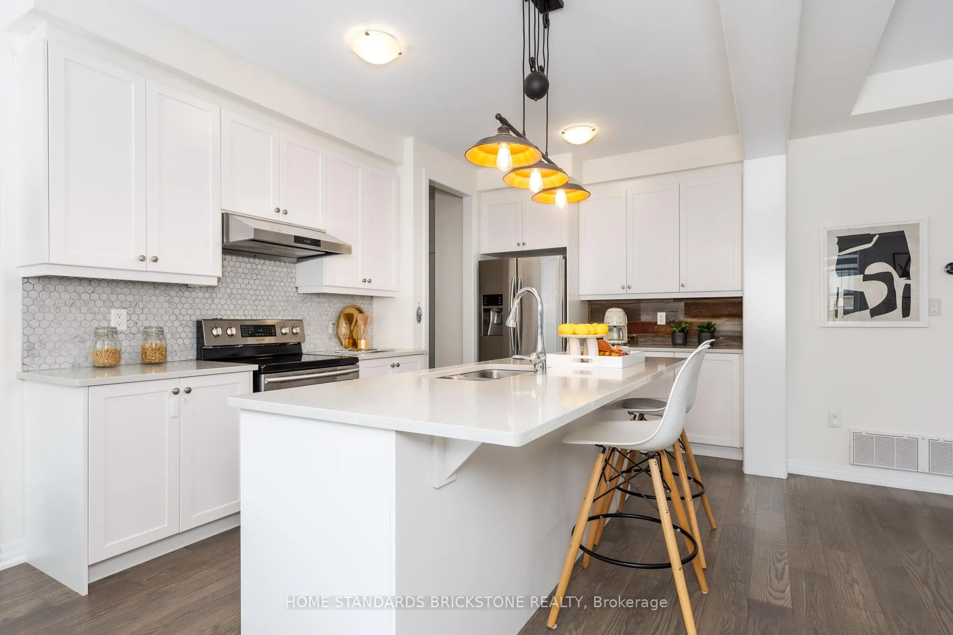 Photo 9 of 3314 Mintwood Circle, Oakville, Glenorchy — HOMEH
