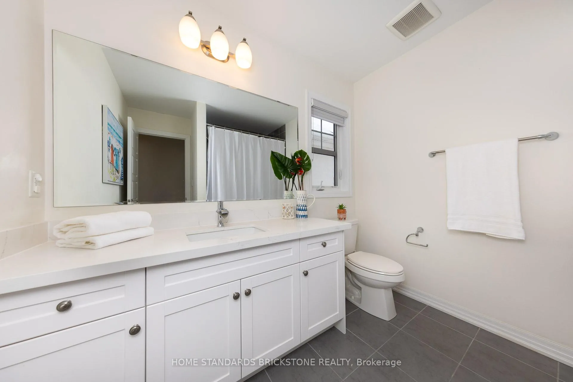 Photo 23 of 3314 Mintwood Circle, Oakville, Glenorchy — HOMEH