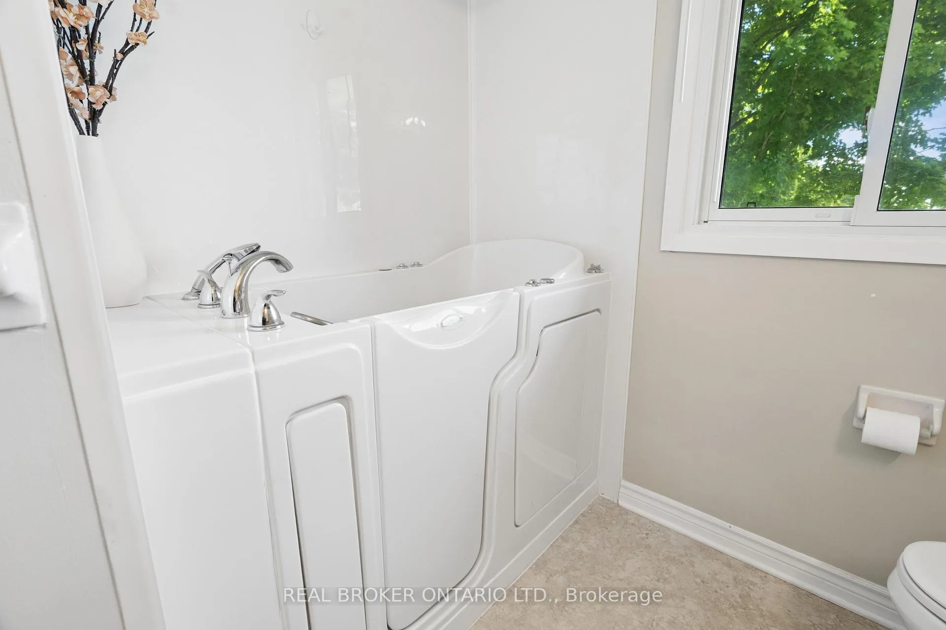 Photo 24 of 5678 Fourth Line, Guelph/Eramosa, Rural Guelph/Eramosa East — HOMEH