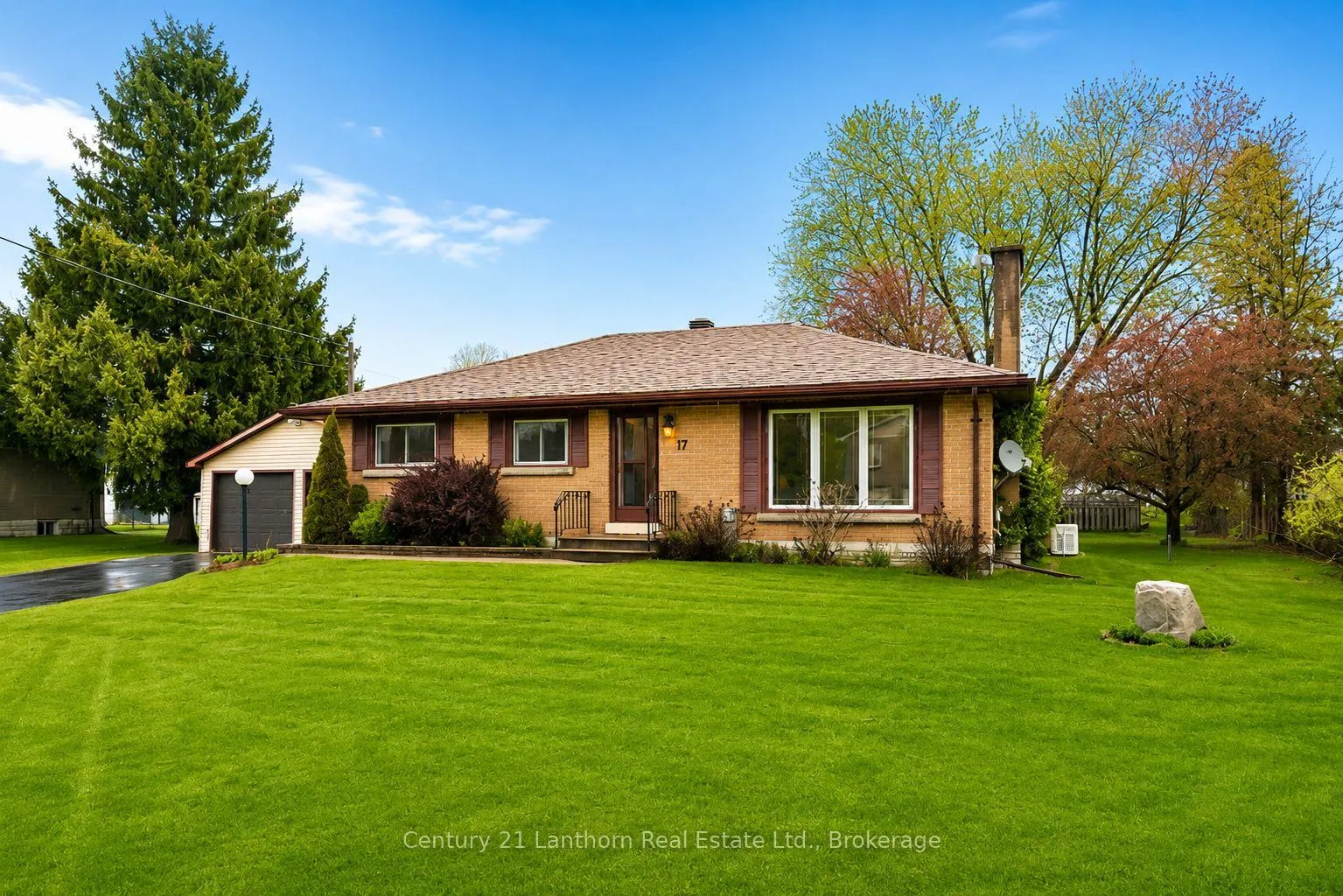 Photo 2 of 3517 Charleville Road, Augusta, Augusta Twp — HOMEH