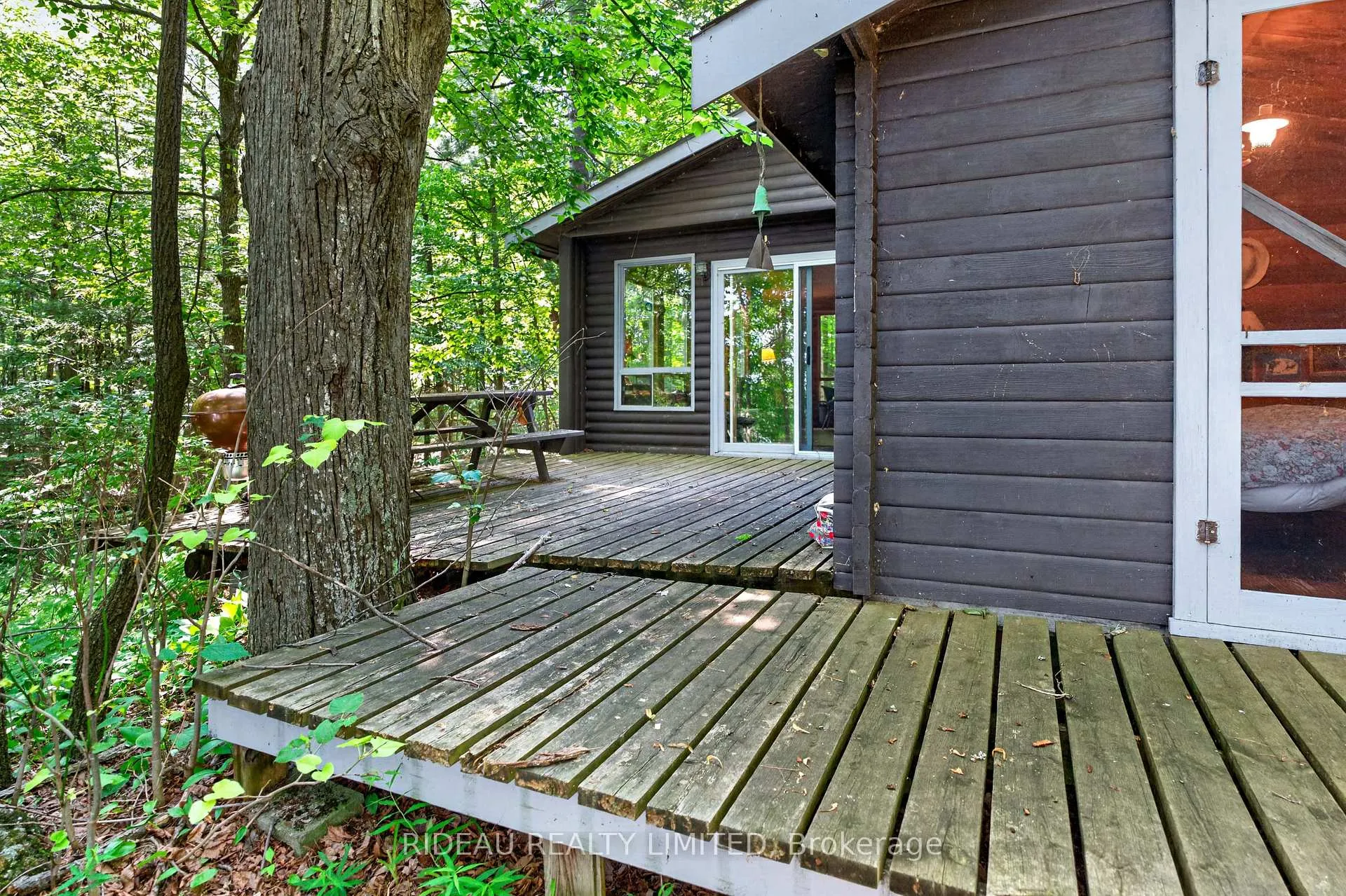 Photo 7 of 658 Bellows Bay Point, Rideau Lakes, Rideau Lakes (South Burgess) Twp — HOMEH