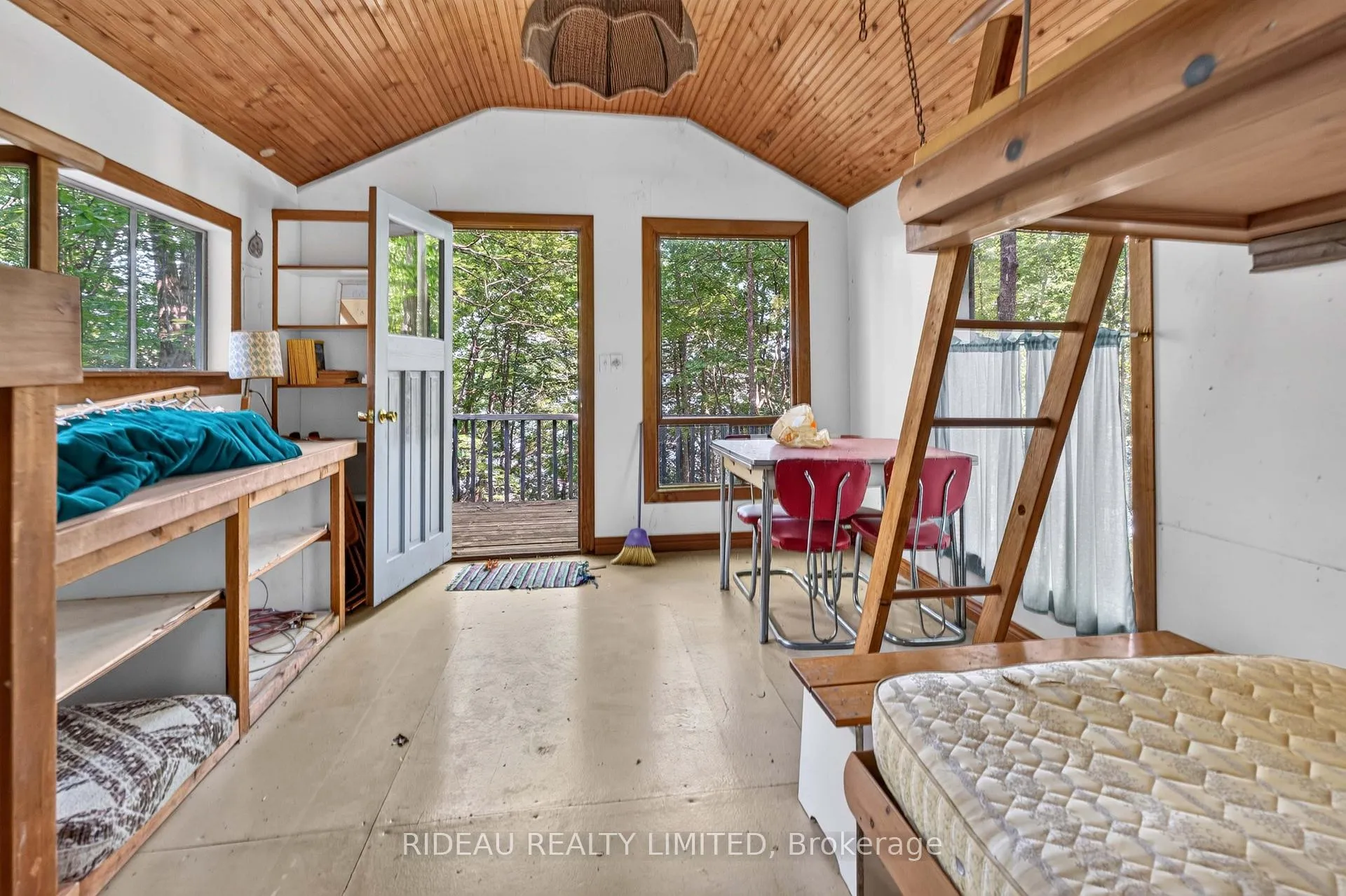 Photo 22 of 658 Bellows Bay Point, Rideau Lakes, Rideau Lakes (South Burgess) Twp — HOMEH