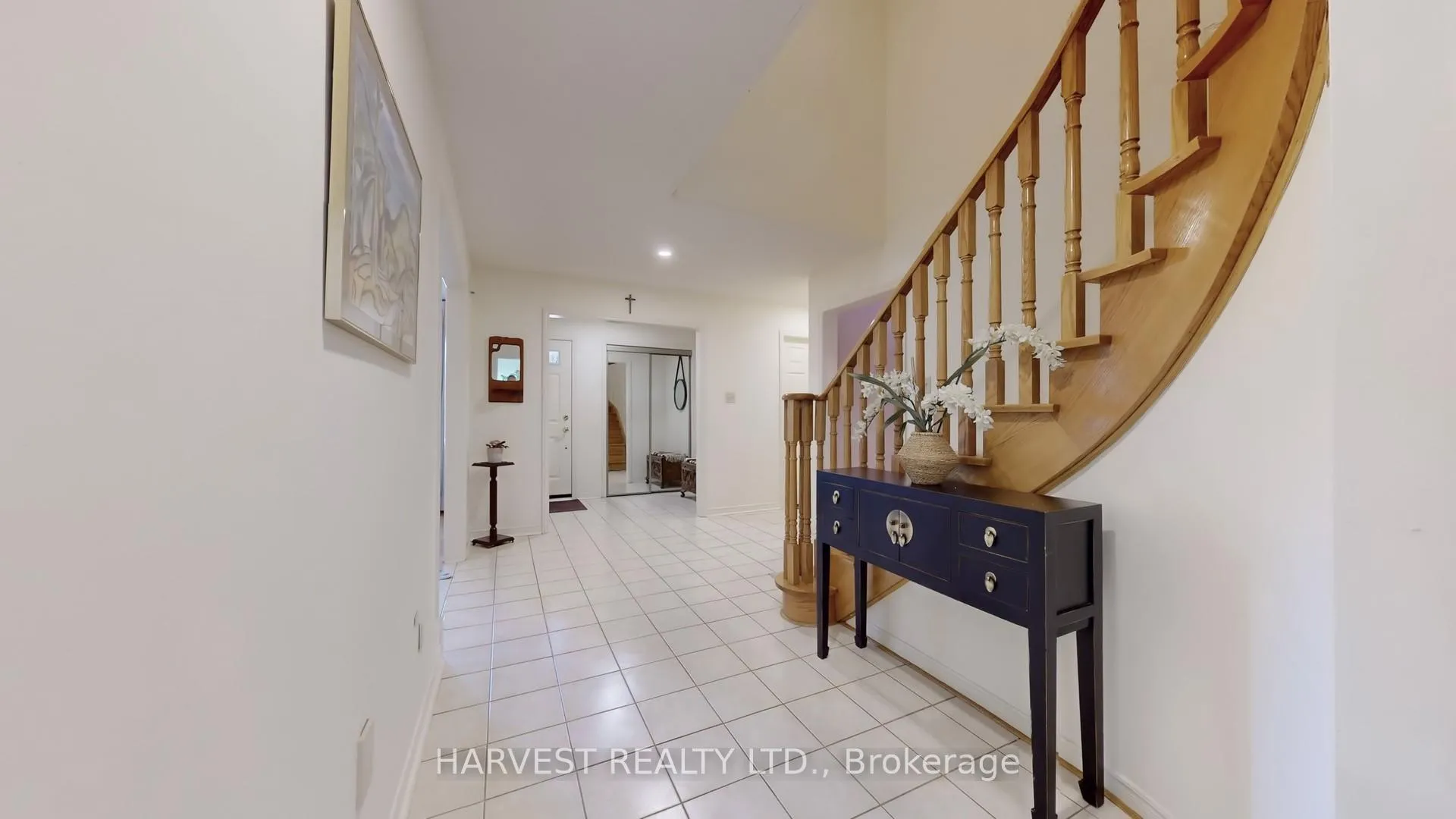 Photo 5 of 57 Summitcrest Drive, Richmond Hill, Devonsleigh — HOMEH