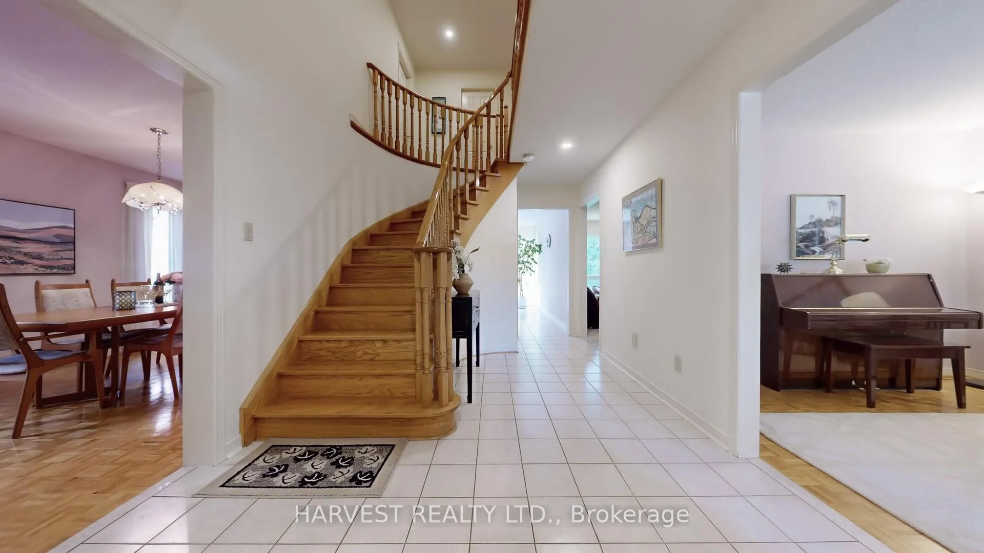 Photo 19 of 57 Summitcrest Drive, Richmond Hill, Devonsleigh — HOMEH