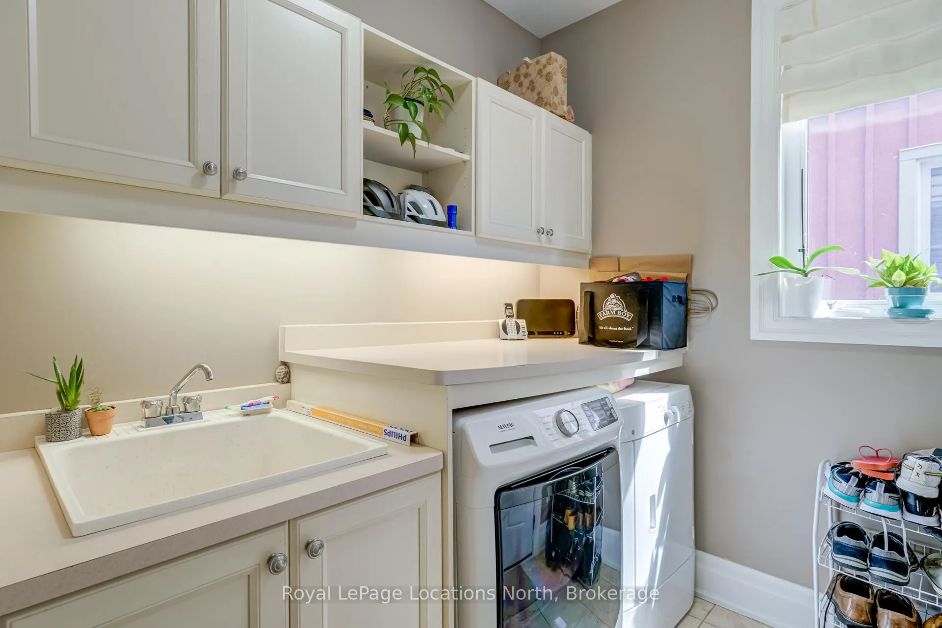 Photo 8 of 39 Hughes Street, Collingwood — HOMEH