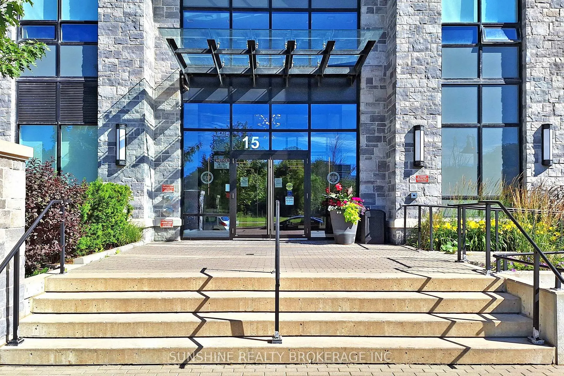 Photo 2 of Unit 2201, 15 Water Walk Drive, Markham, Unionville — HOMEH