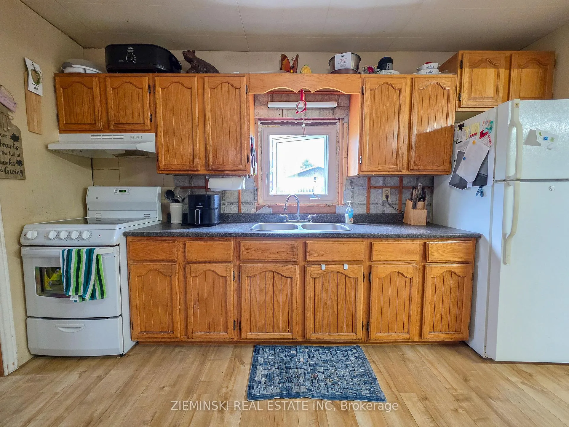 Photo 8 of 340 Ferguson Avenue, Black River Matheson, Ramore — HOMEH