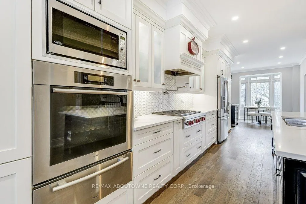 Photo 9 of 21 Chisholm Street, Oakville, Central — HOMEH