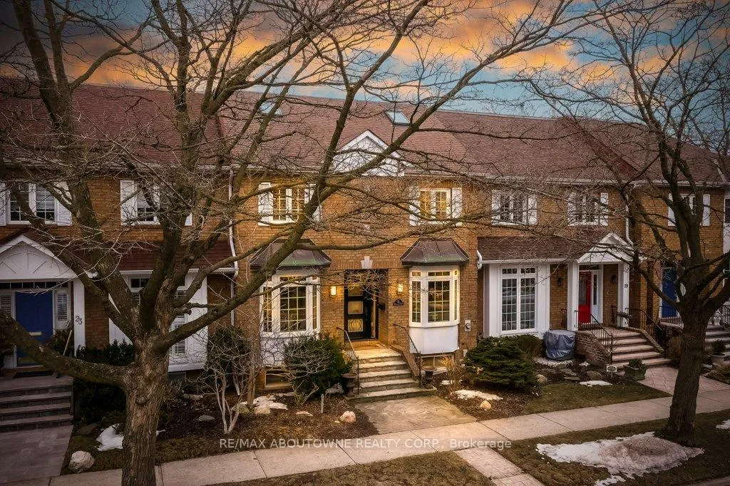 Photo 44 of 21 Chisholm Street, Oakville, Central — HOMEH