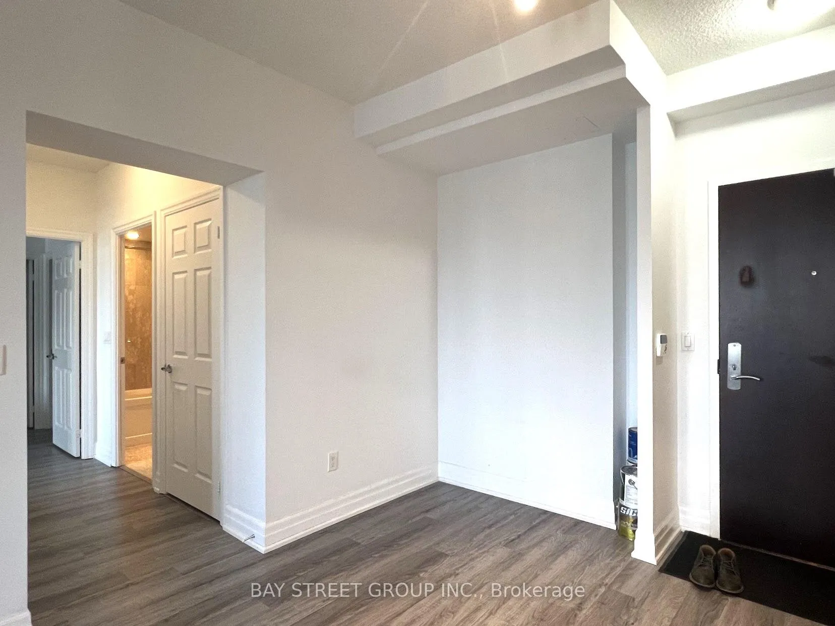 Photo 5 of Unit 2202, 35 Balmuto Street, Toronto, Bay Street Corridor — HOMEH