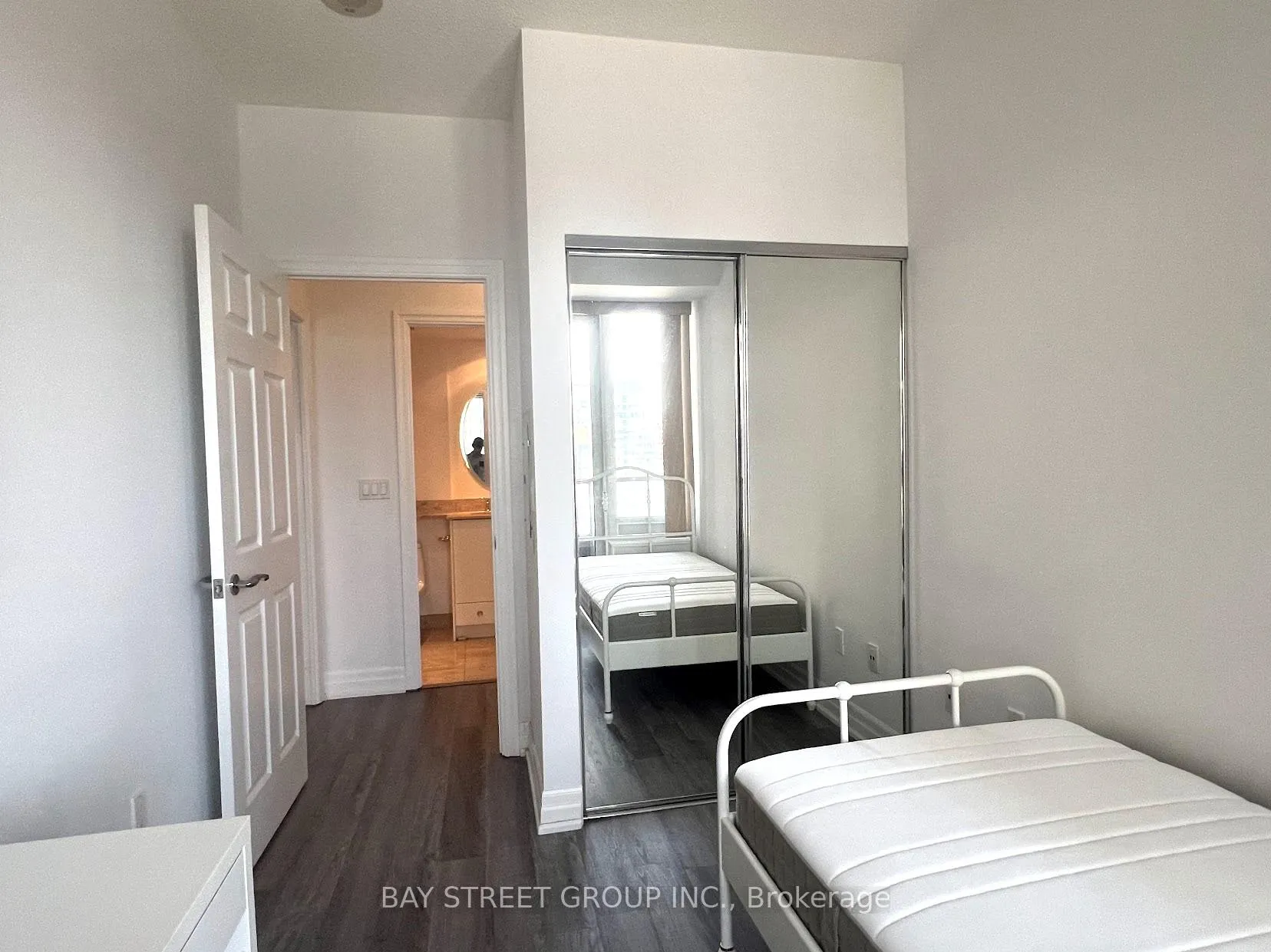 Photo 8 of Unit 2202, 35 Balmuto Street, Toronto, Bay Street Corridor — HOMEH