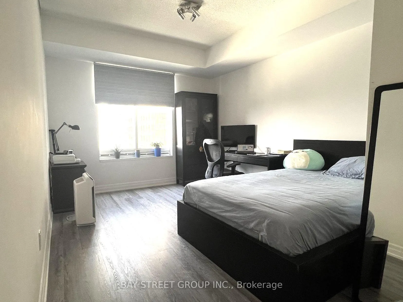 Photo 10 of Unit 2202, 35 Balmuto Street, Toronto, Bay Street Corridor — HOMEH
