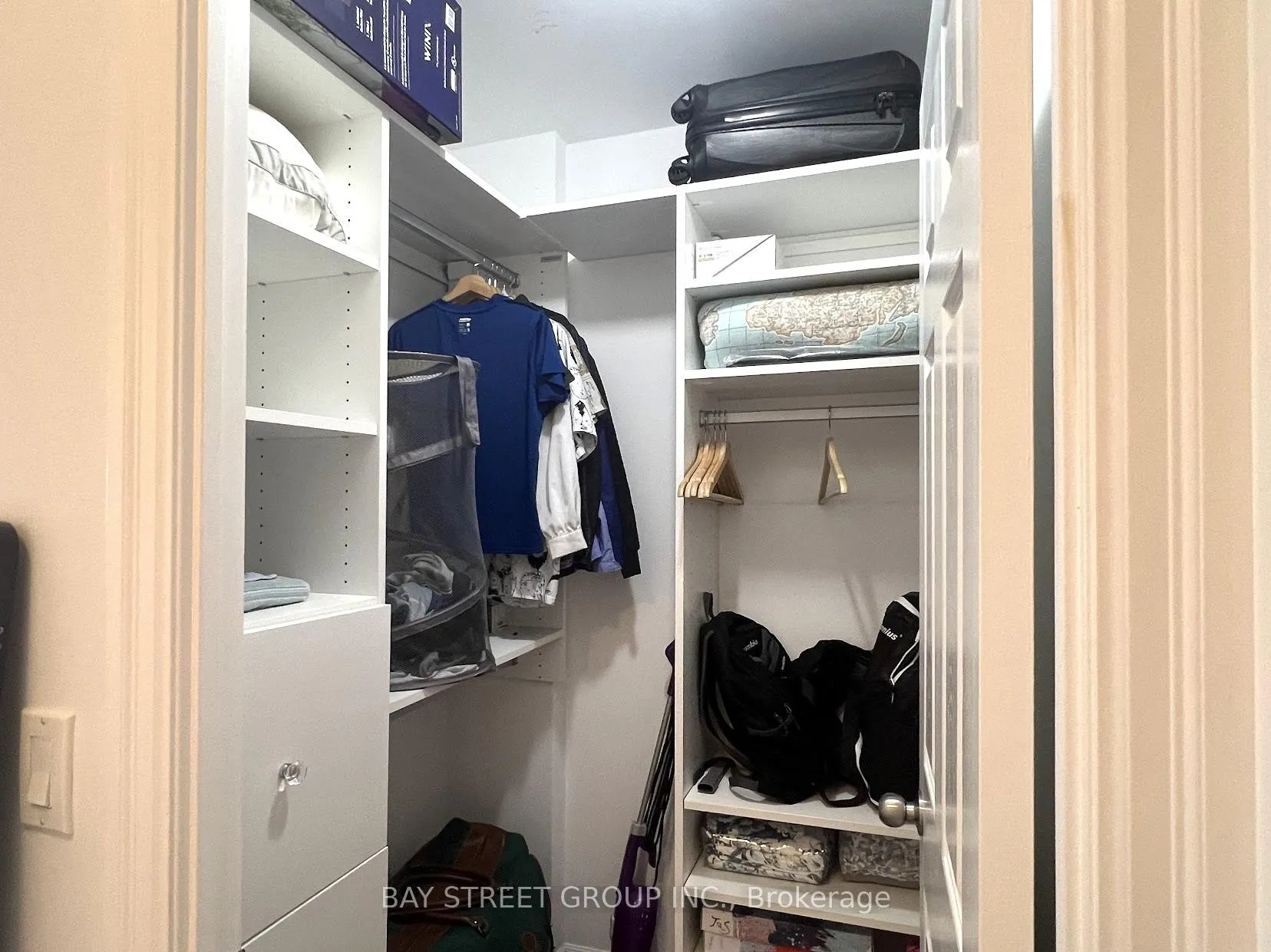 Photo 11 of Unit 2202, 35 Balmuto Street, Toronto, Bay Street Corridor — HOMEH