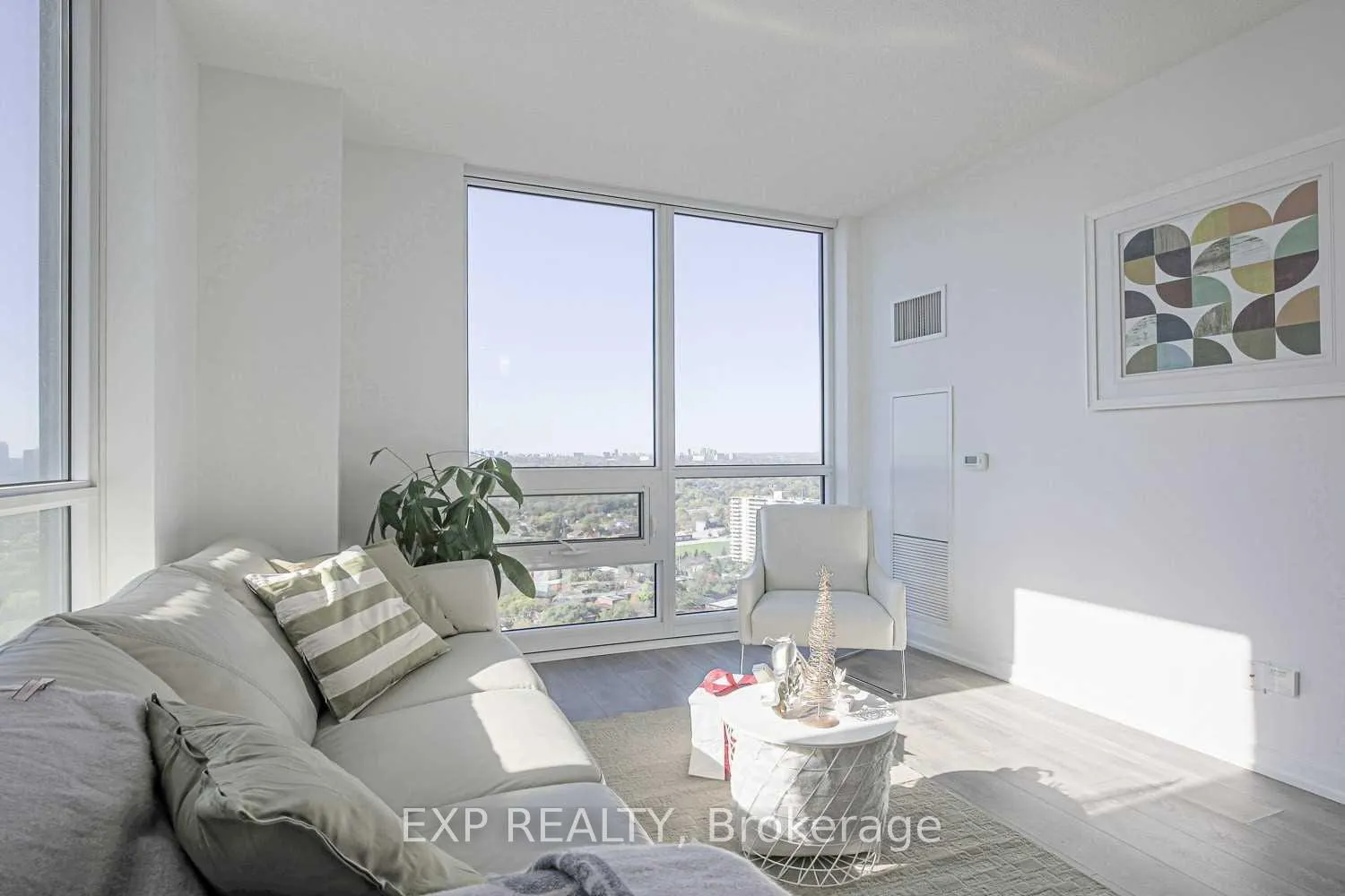 Photo 8 of Unit 2104, 56 Forest Manor Road, North York, Henry Farm — HOMEH
