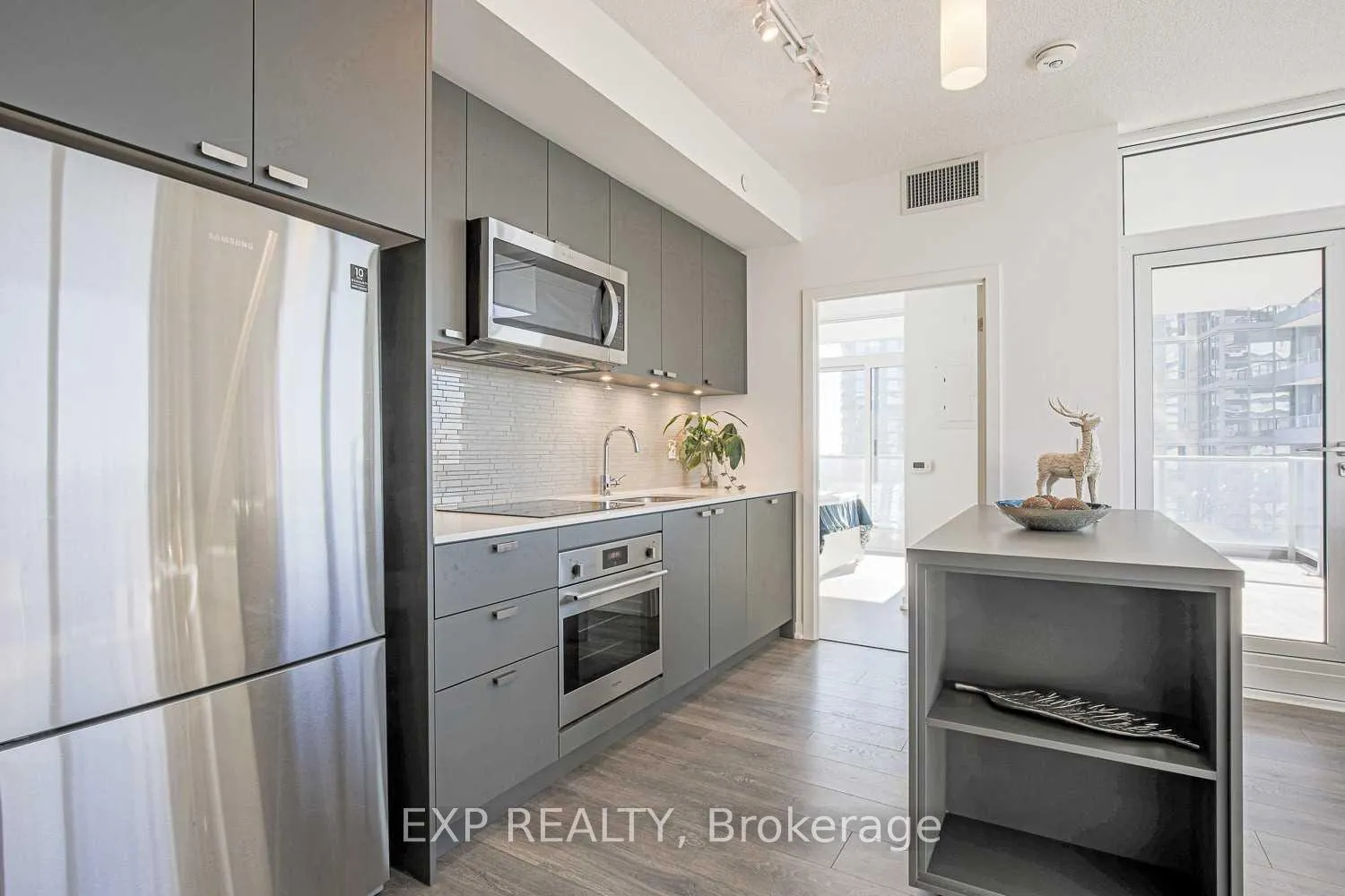 Photo 12 of Unit 2104, 56 Forest Manor Road, North York, Henry Farm — HOMEH