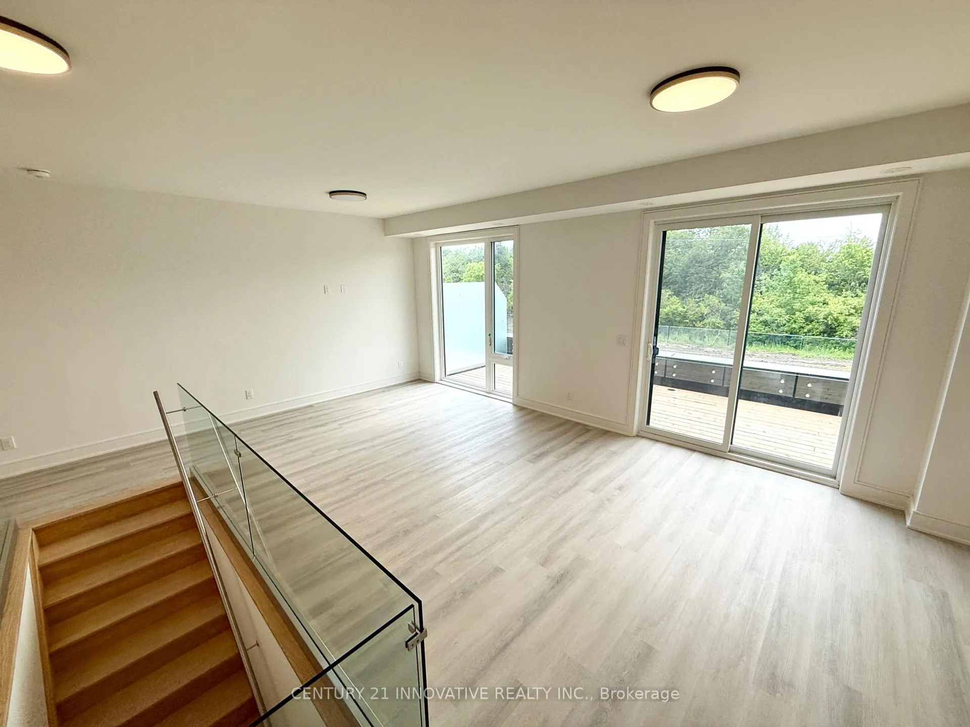 Photo 8 of 166 Everett Cmn Street, St. Catharines, Oakdale — HOMEH