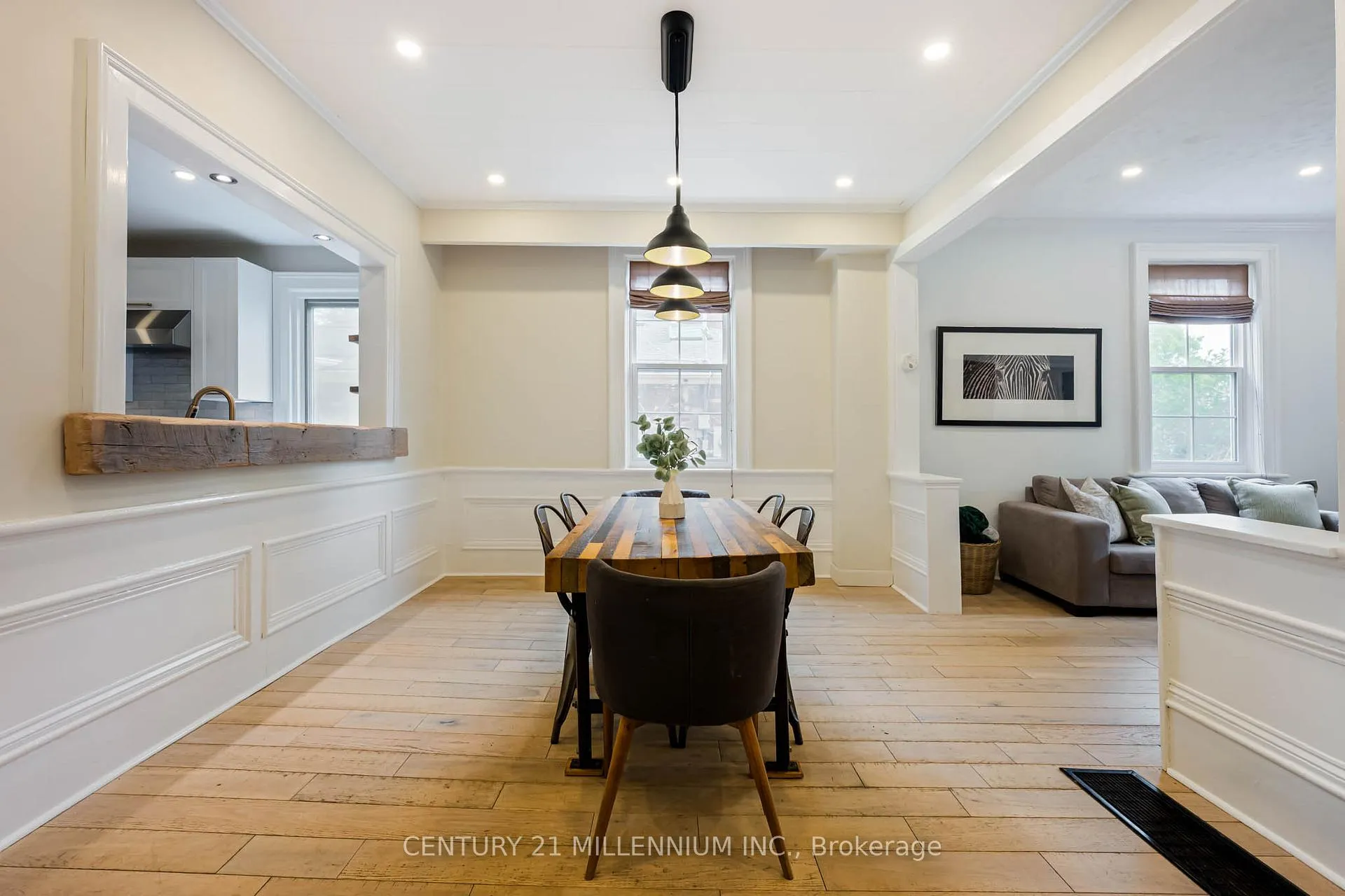 Photo 10 of 20 Alexander Street, New Tecumseth, Tottenham — HOMEH