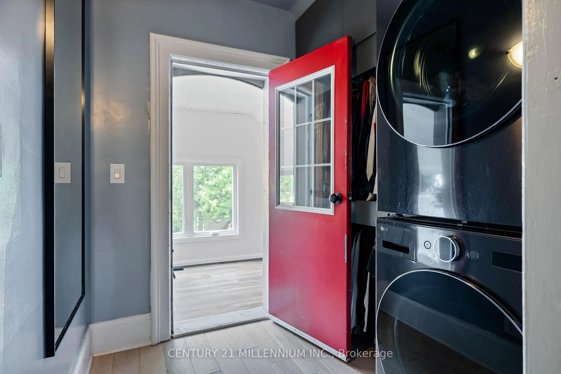 Photo 17 of 20 Alexander Street, New Tecumseth, Tottenham — HOMEH
