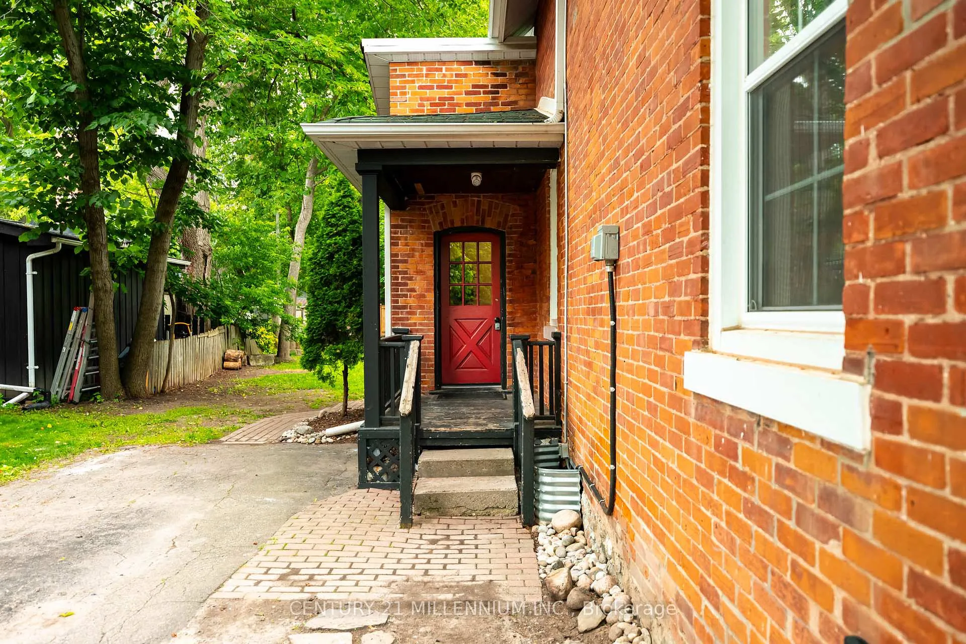 Photo 26 of 20 Alexander Street, New Tecumseth, Tottenham — HOMEH