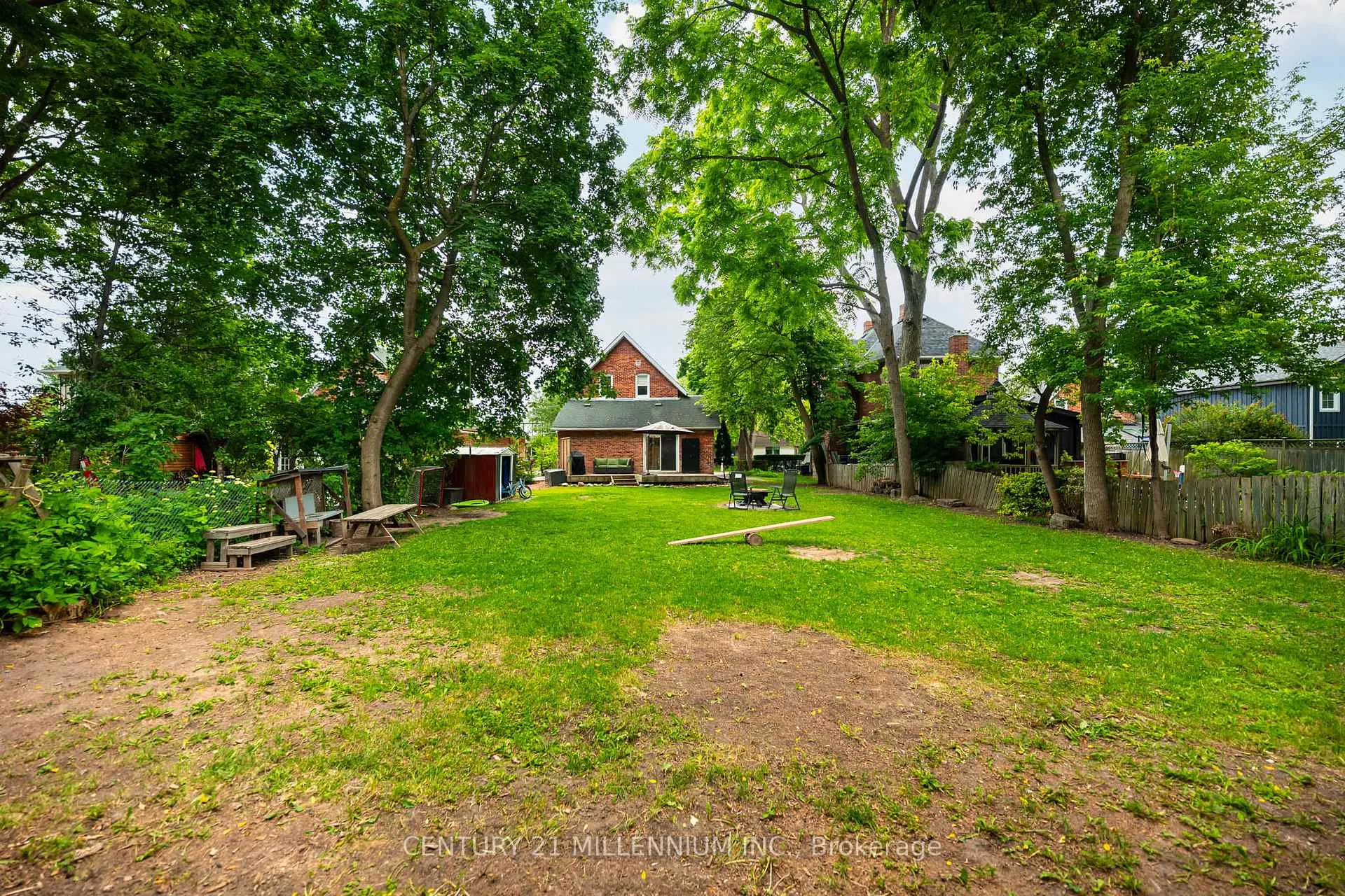 Photo 30 of 20 Alexander Street, New Tecumseth, Tottenham — HOMEH