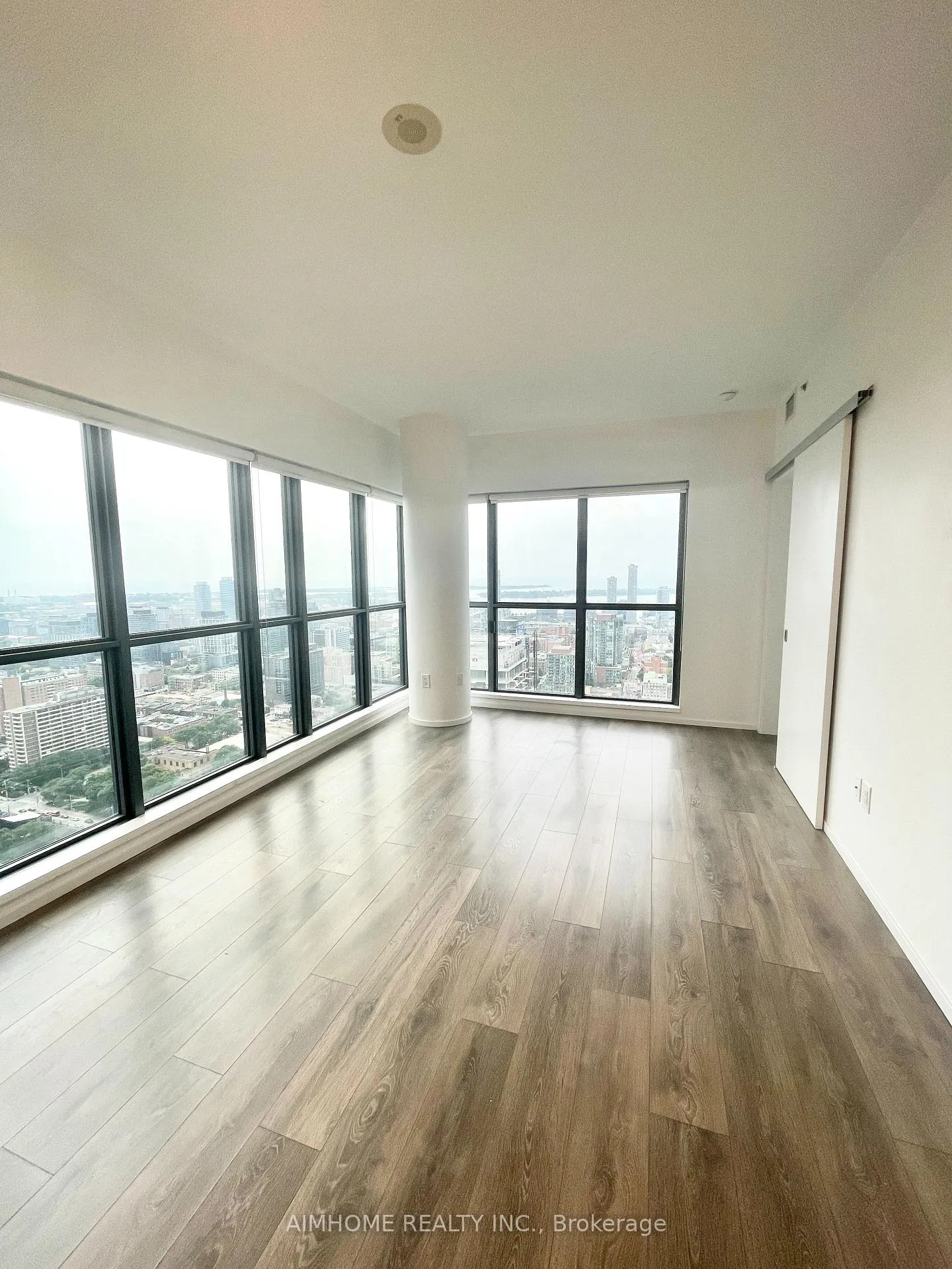 Photo 3 of Unit 4105, 159 Dundas Street E, Toronto, Church-Yonge Corridor — HOMEH