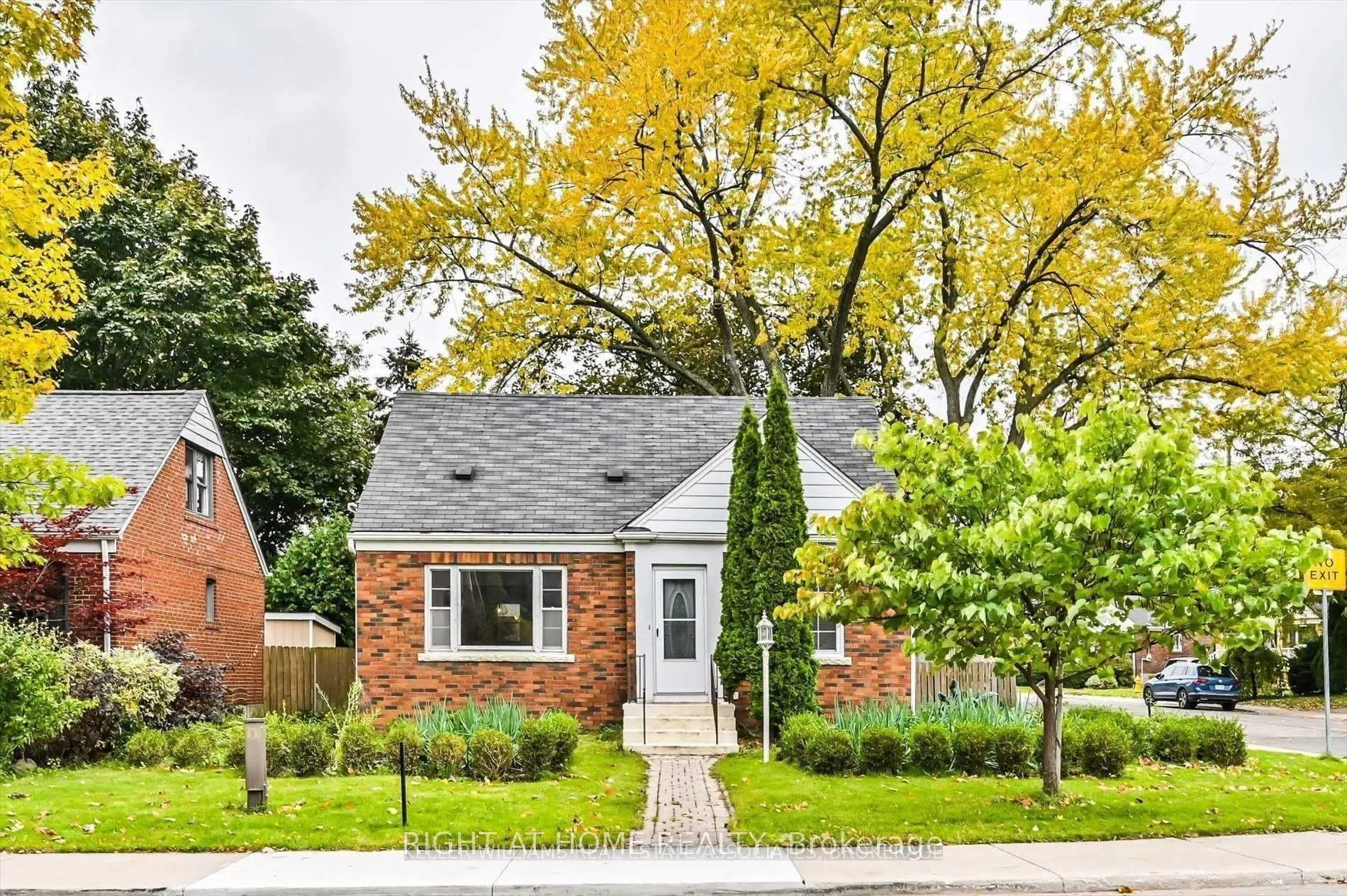 Photo 4 of Unit (Lower Level), 40 Plaxton Drive, Toronto, O'Connor-Parkview — HOMEH