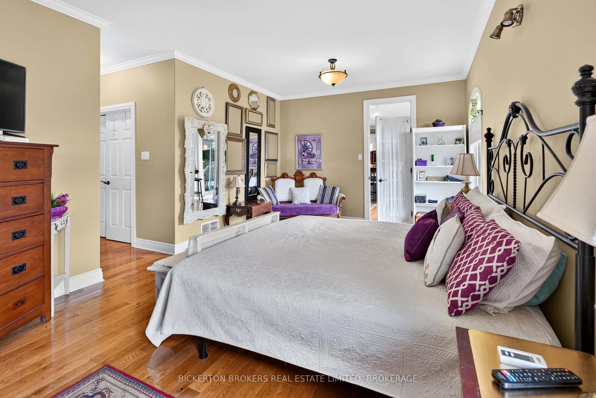 Photo 23 of 14 Apple Blossom Drive, Augusta, Augusta Twp — HOMEH
