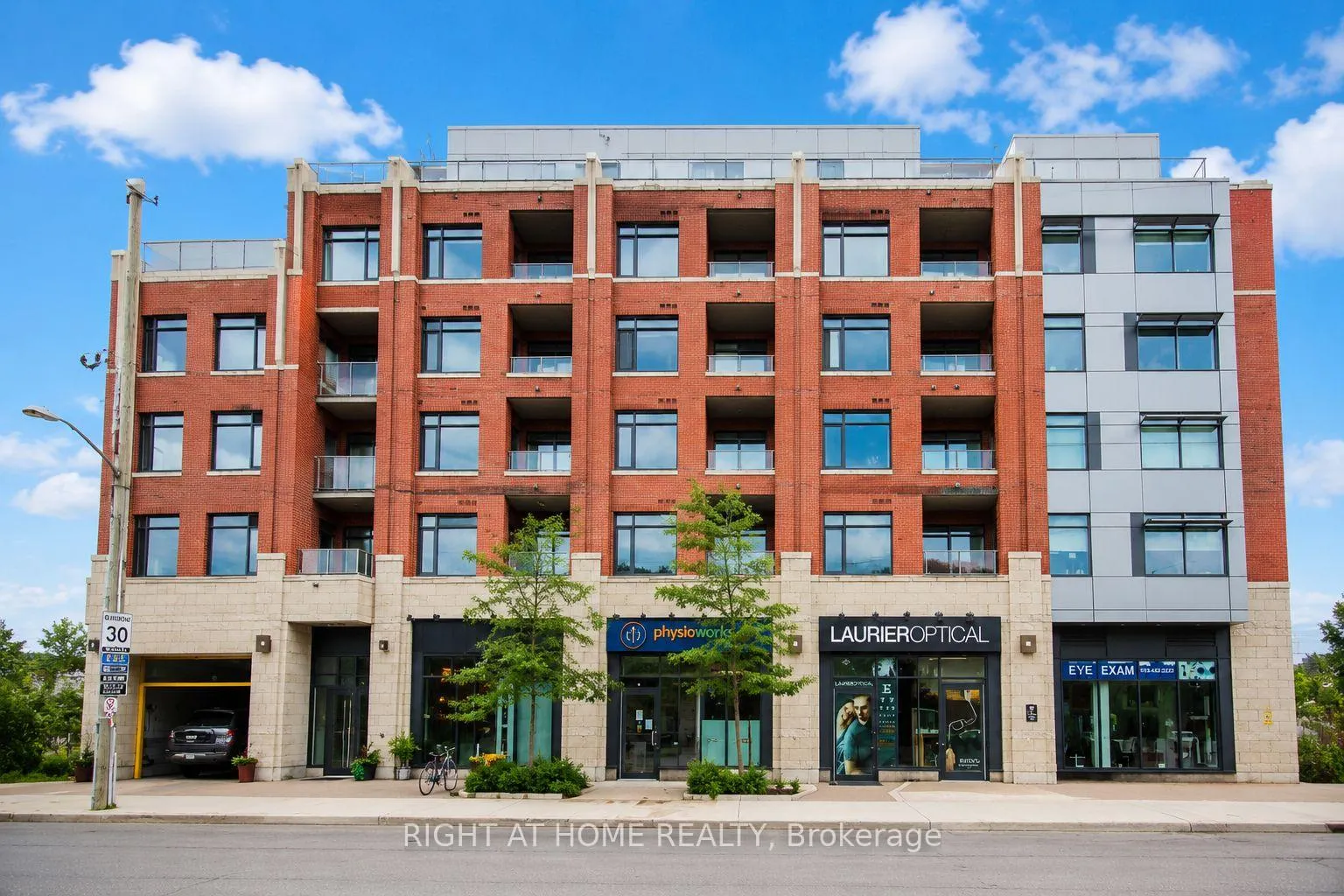 Photo of Unit Unit #312, 60 Springhurst Avenue