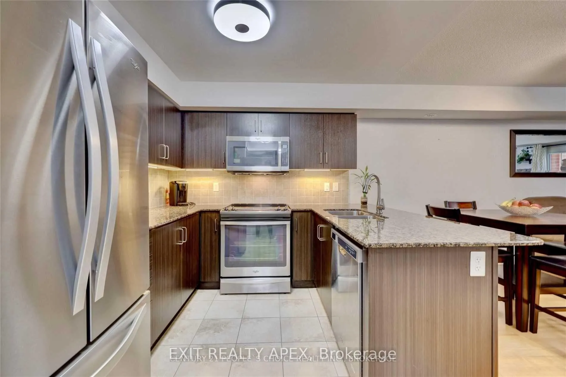Photo 14 of Unit 19, 2504 Post Road, Oakville, River Oaks — HOMEH