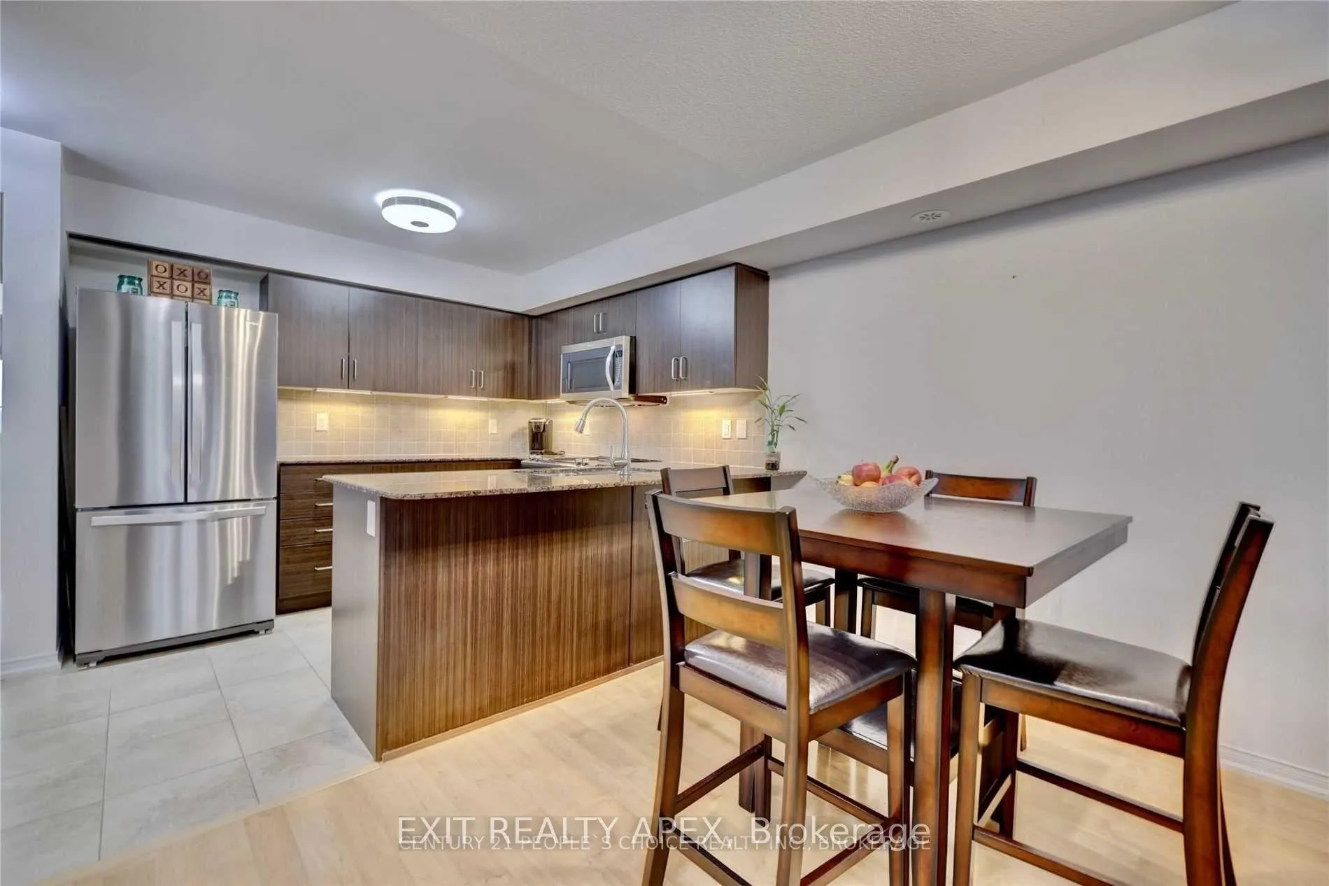 Photo 16 of Unit 19, 2504 Post Road, Oakville, River Oaks — HOMEH