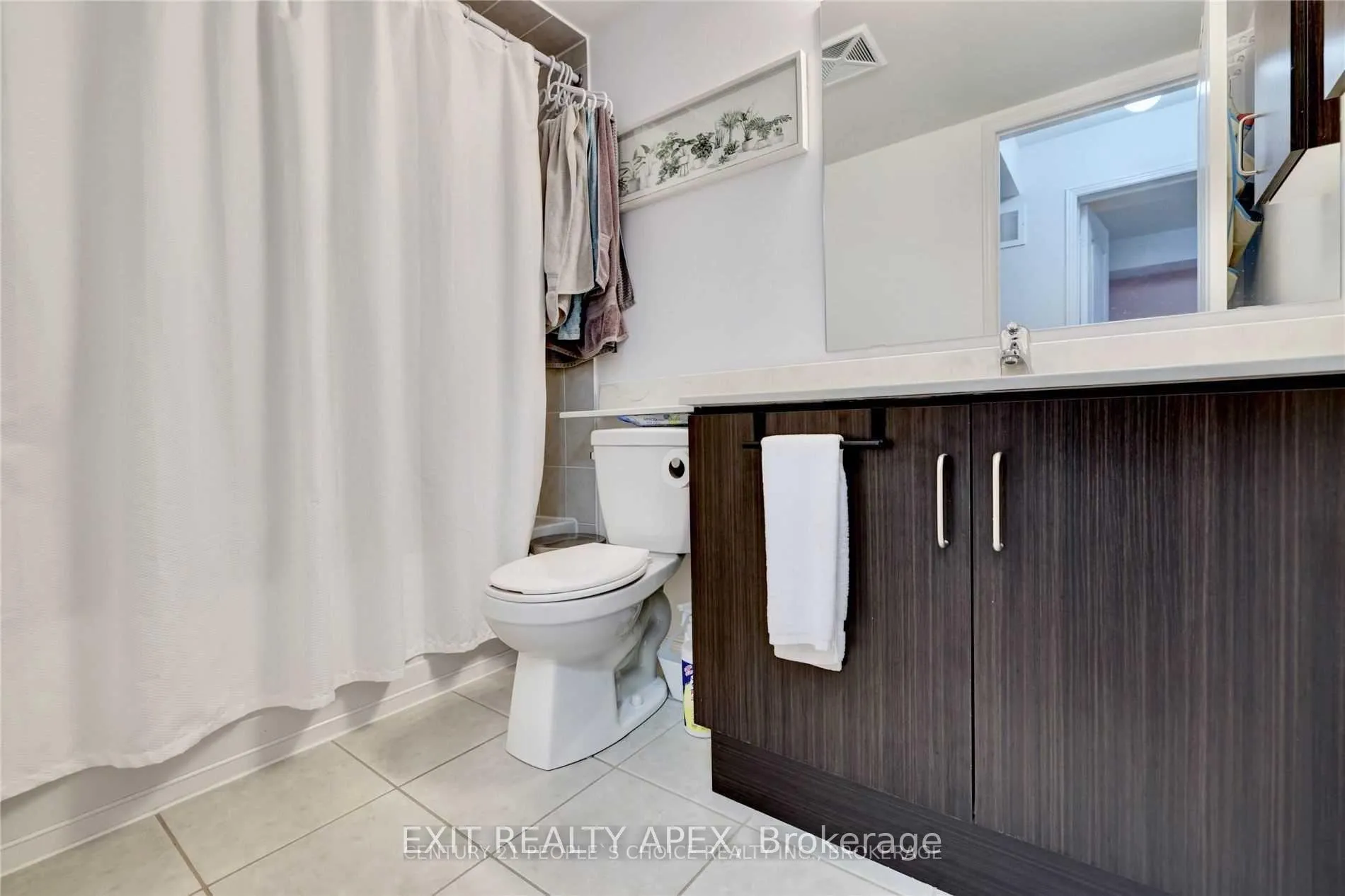 Photo 22 of Unit 19, 2504 Post Road, Oakville, River Oaks — HOMEH