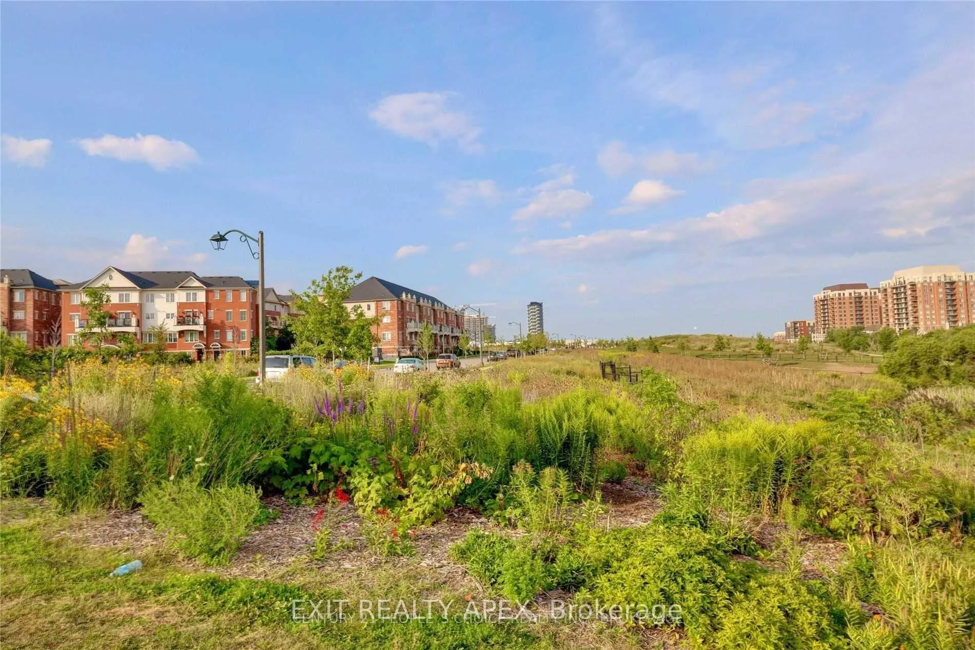 Photo 38 of Unit 19, 2504 Post Road, Oakville, River Oaks — HOMEH