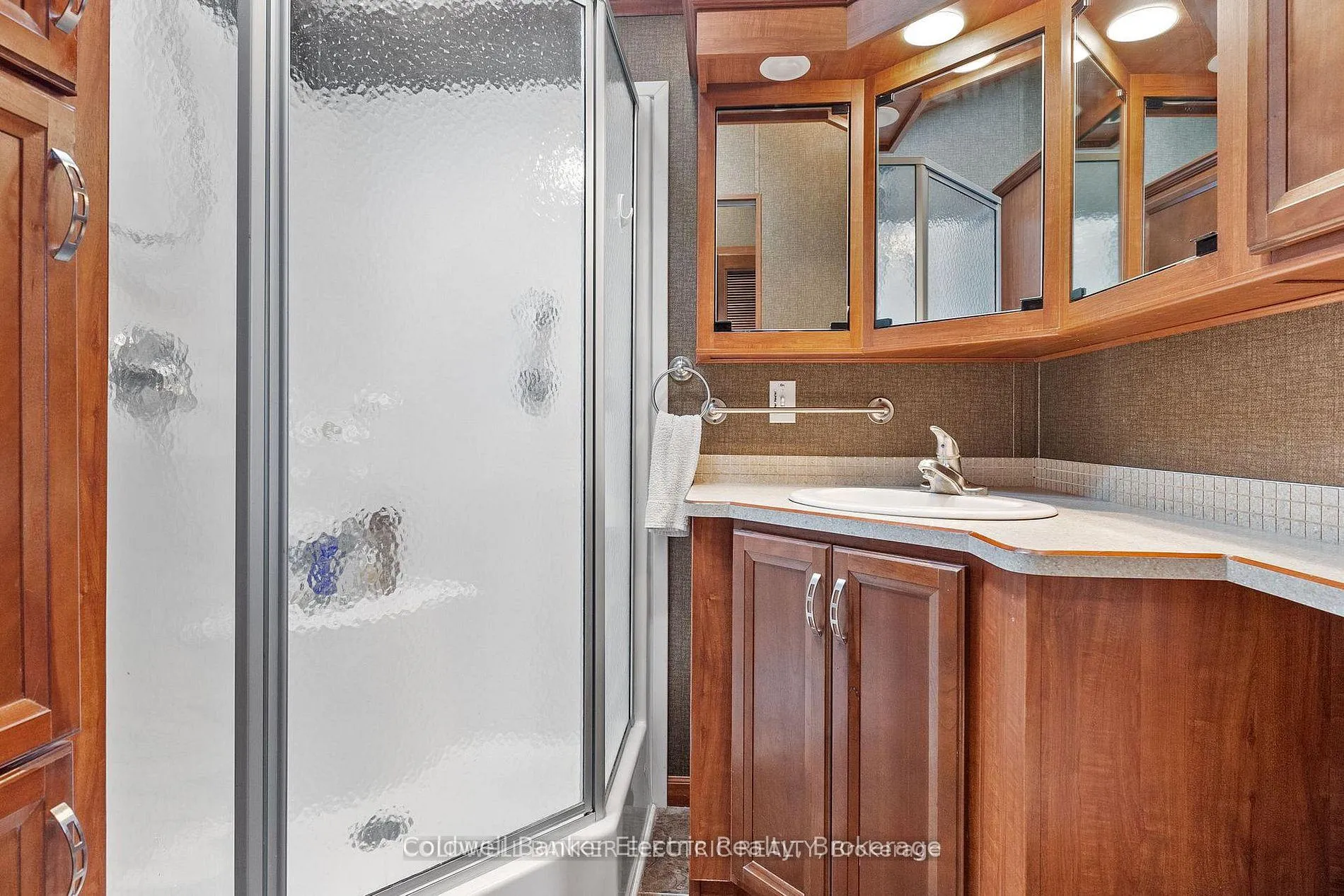 Photo 10 of Unit 485B, 5139 Halstead Beach Road, Hamilton Township, Rural Hamilton — HOMEH