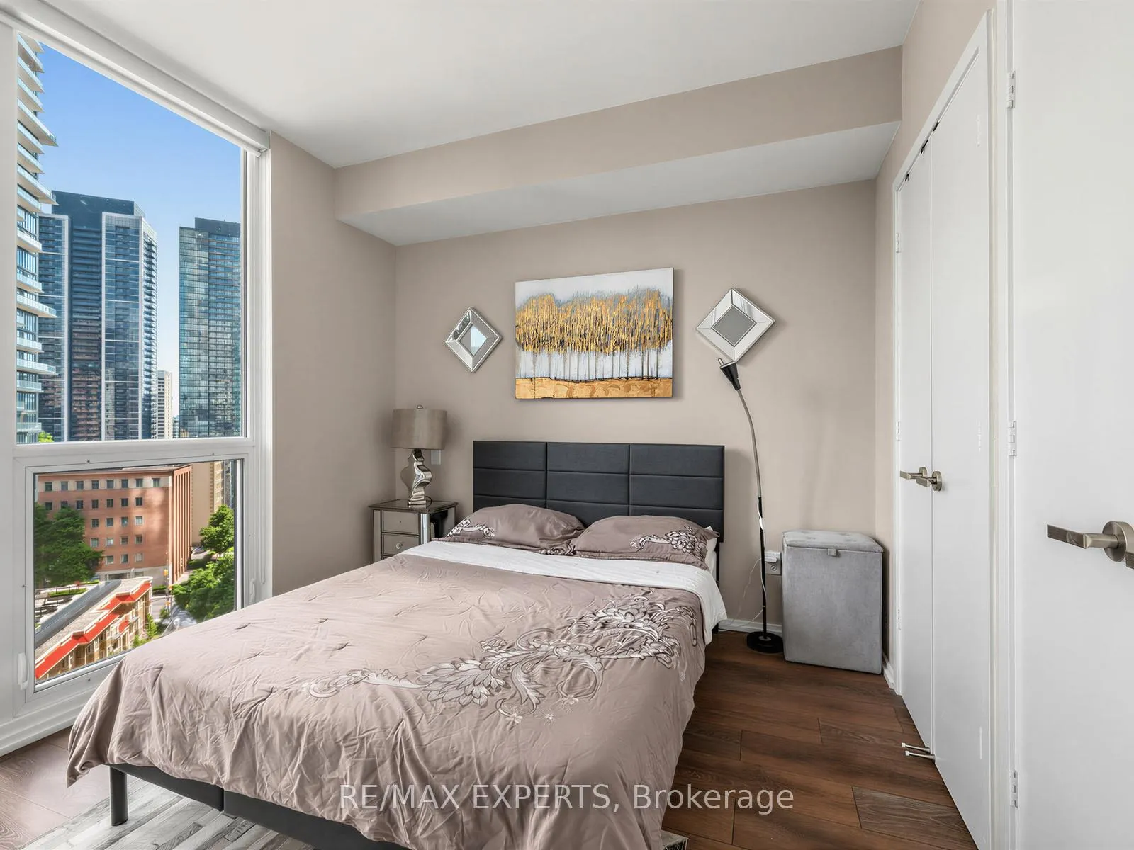 Photo 17 of Unit 1509, 45 Charles Street E, Toronto, Church-Yonge Corridor — HOMEH