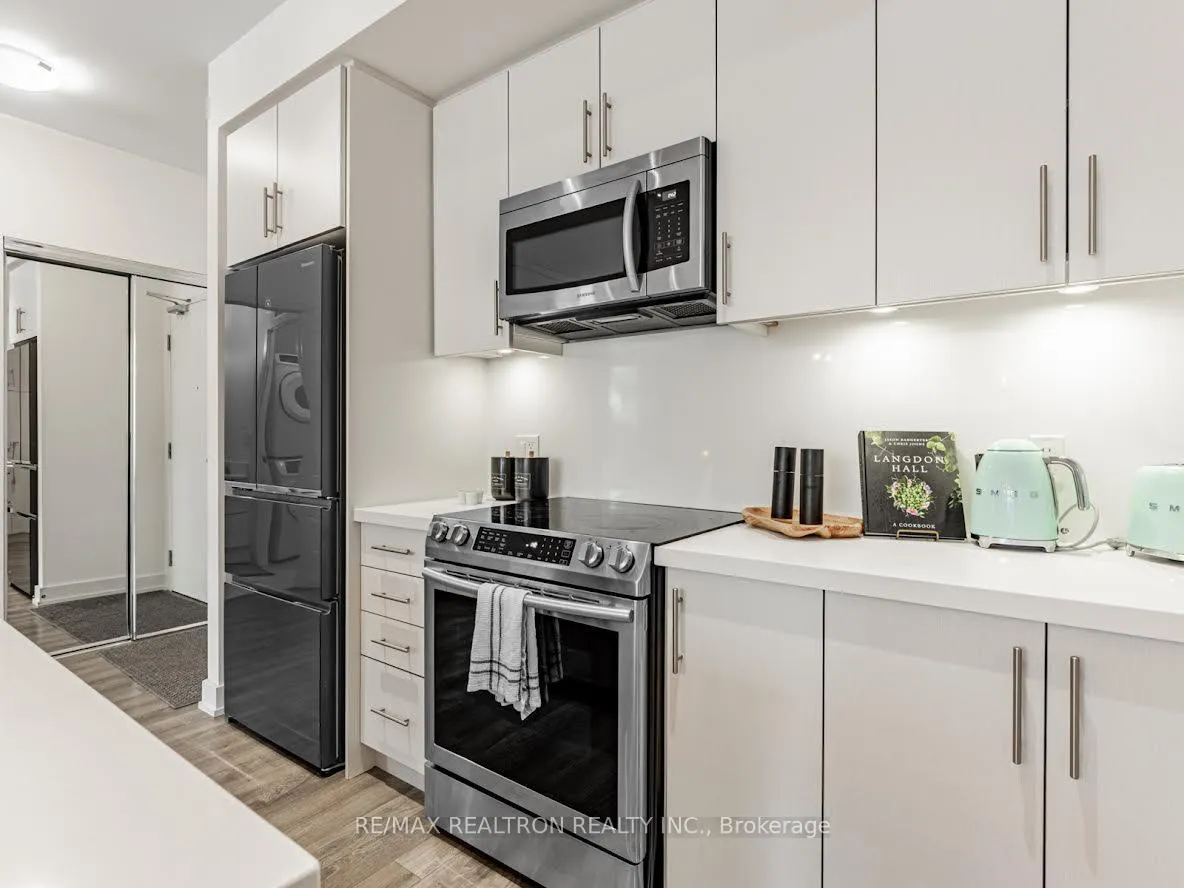 Photo 4 of Unit 113, 375 Sea Ray Avenue, Innisfil, Rural Innisfil — HOMEH